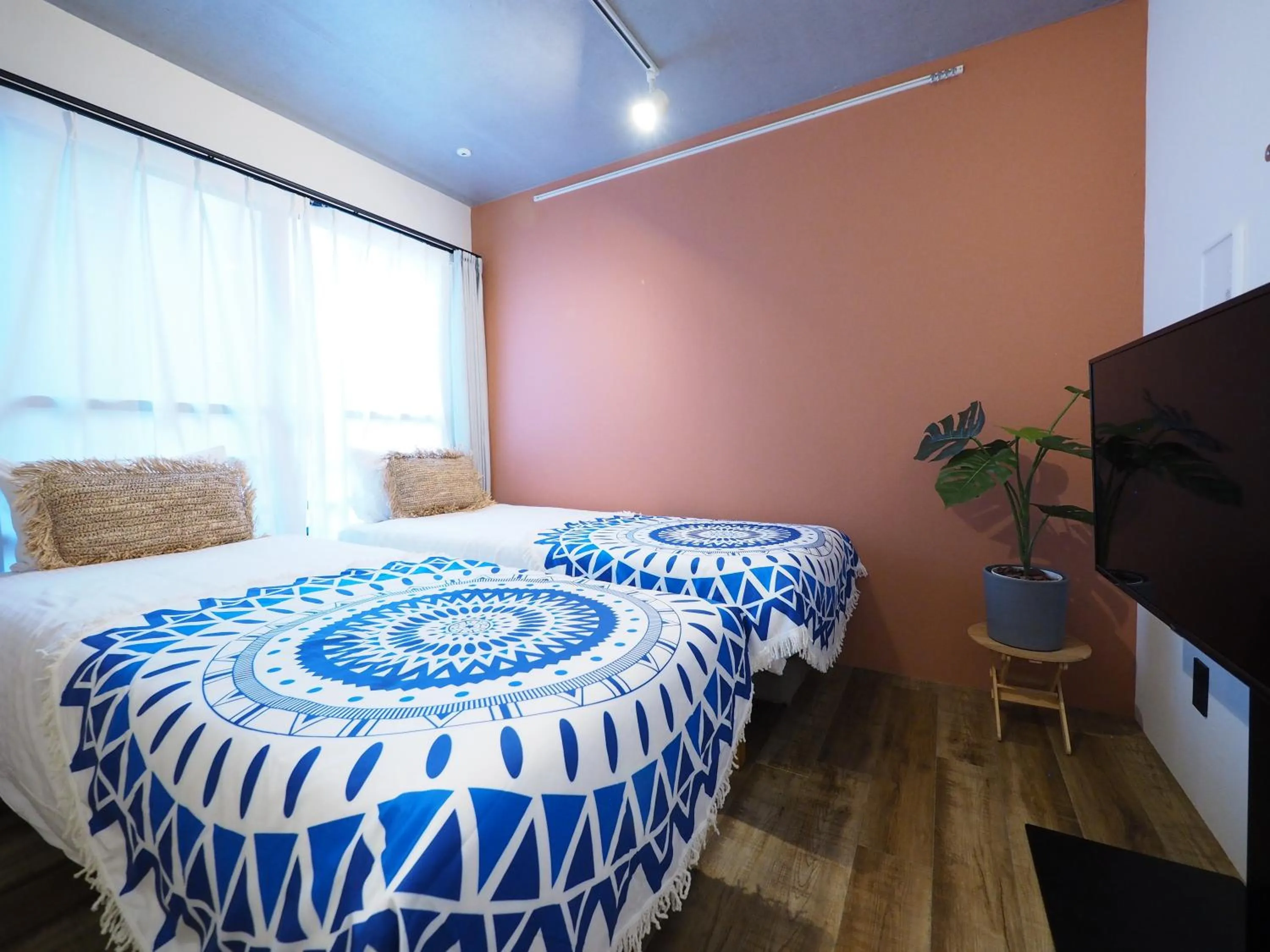 Photo of the whole room, Bed in Luana Shibuya