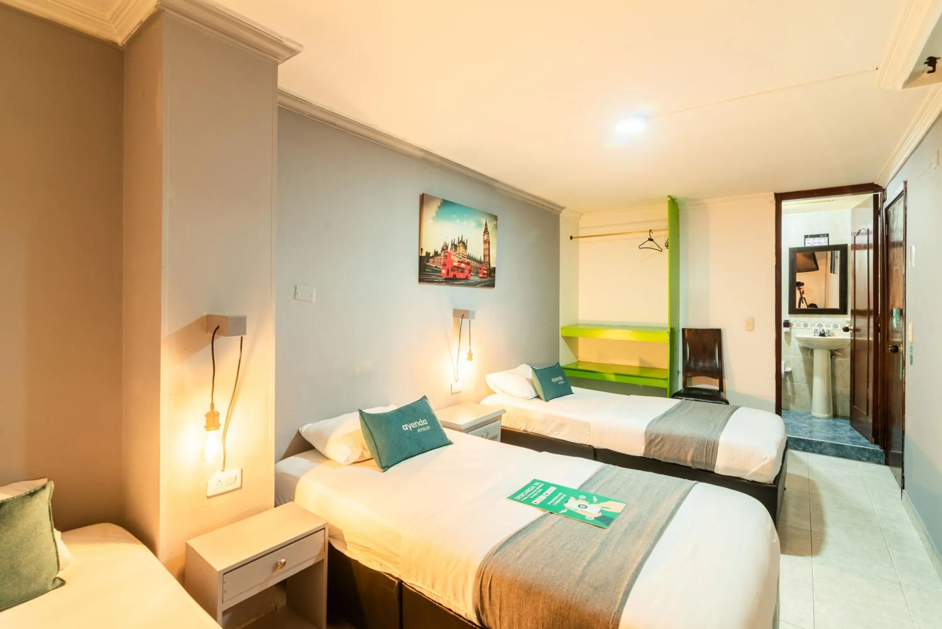 Bed in Hotel Elegant Suite