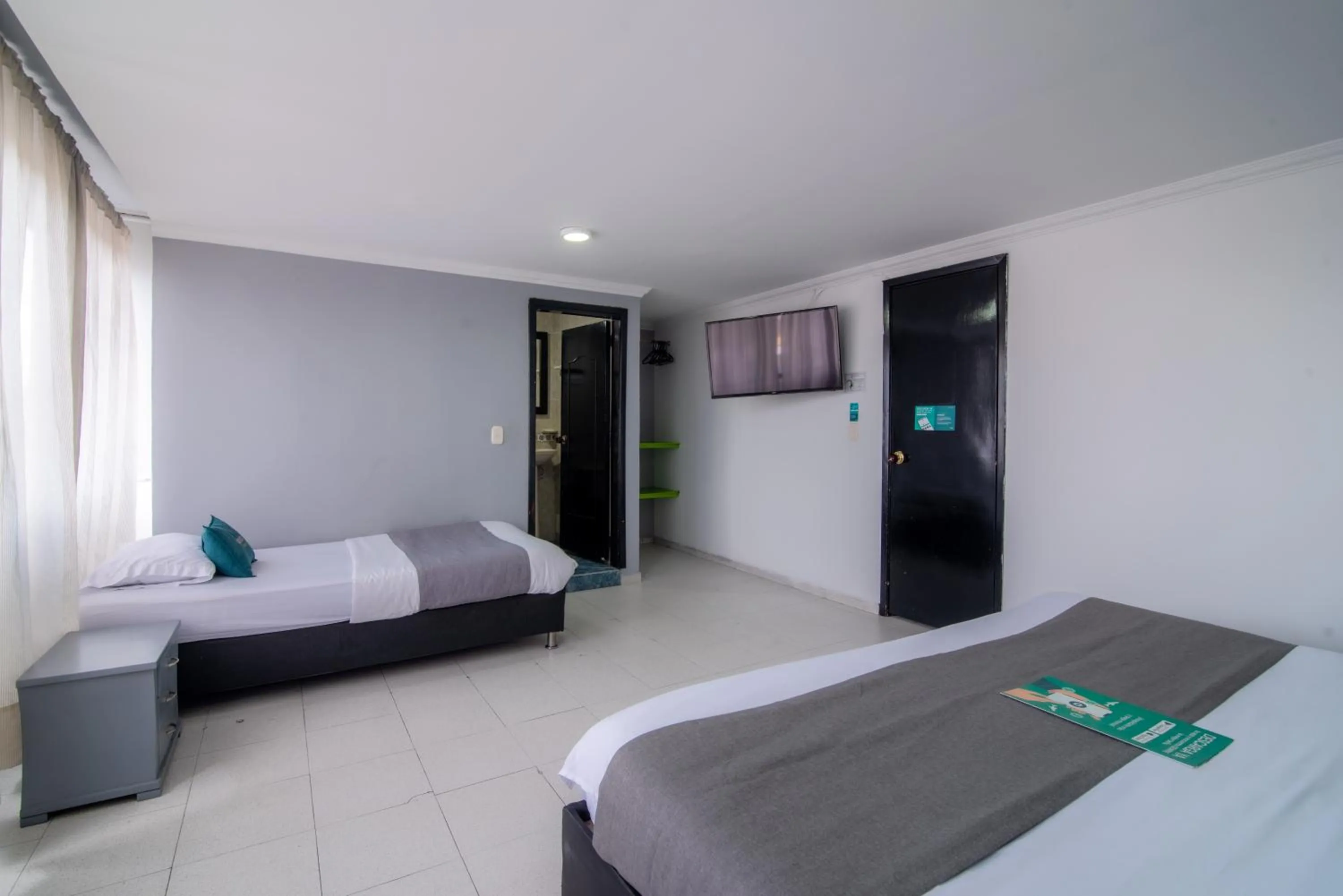 Bed in Hotel Elegant Suite