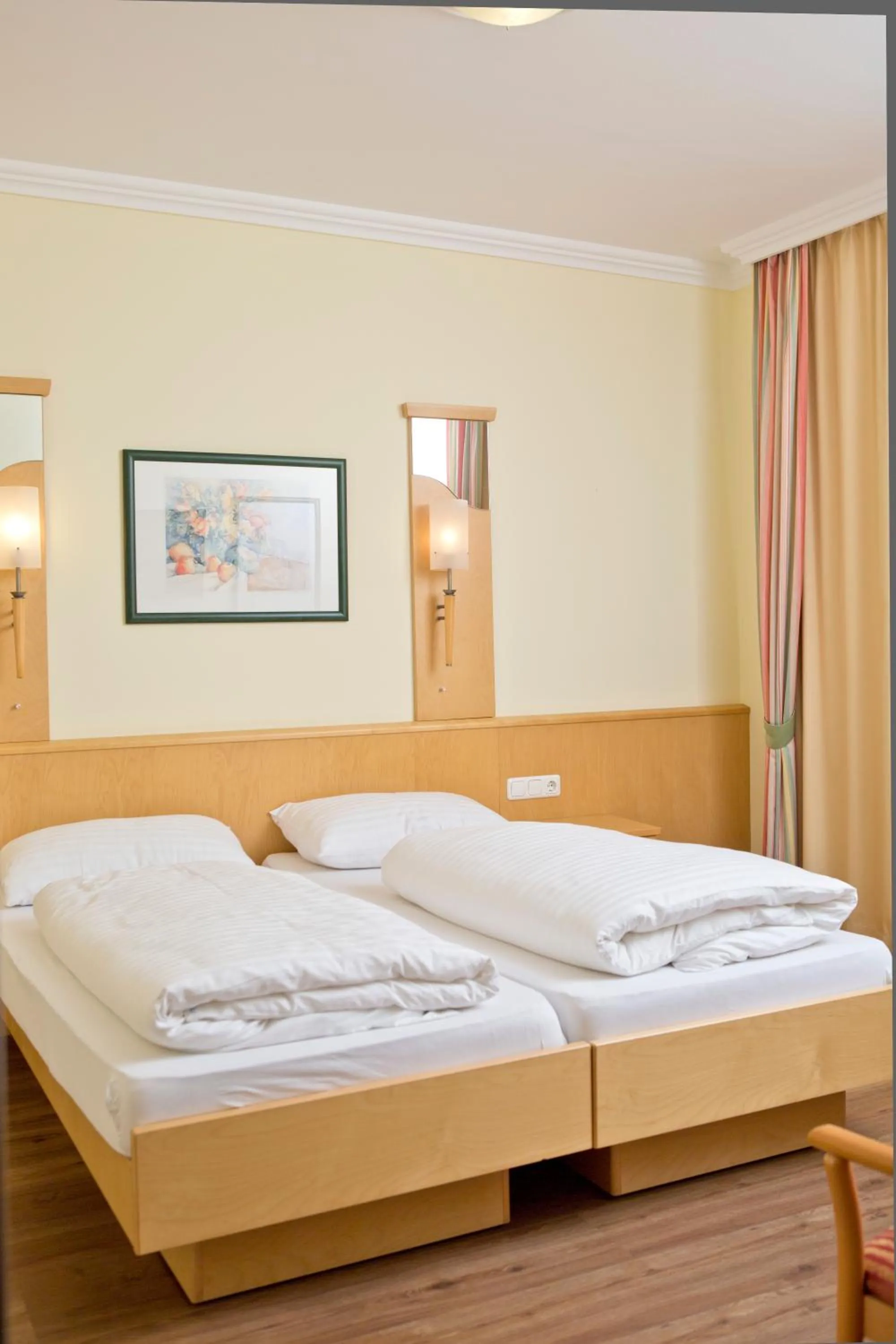 Bed in Hotel Restaurant Müllner