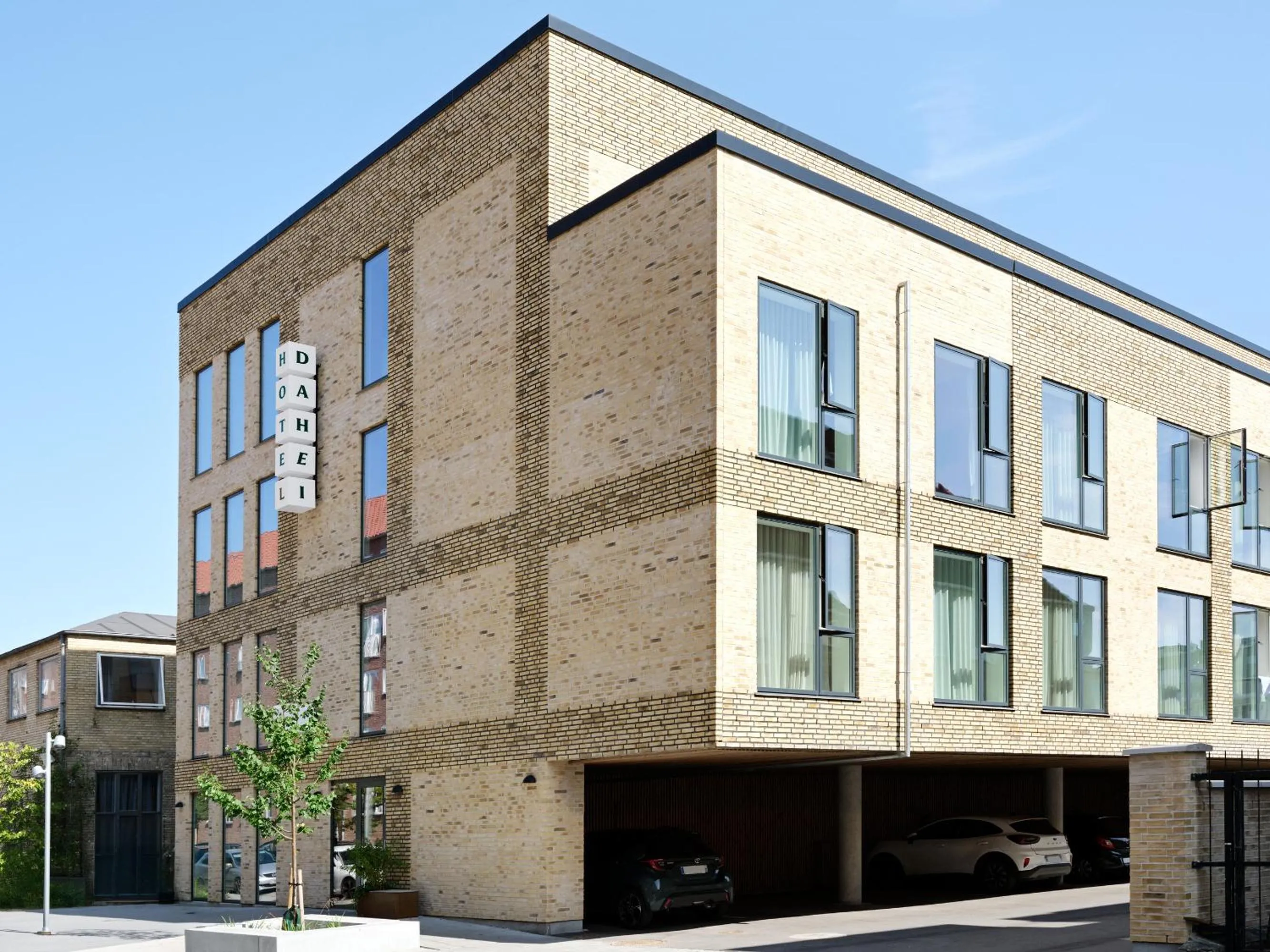 Property building in Dahei Apartment Hotel