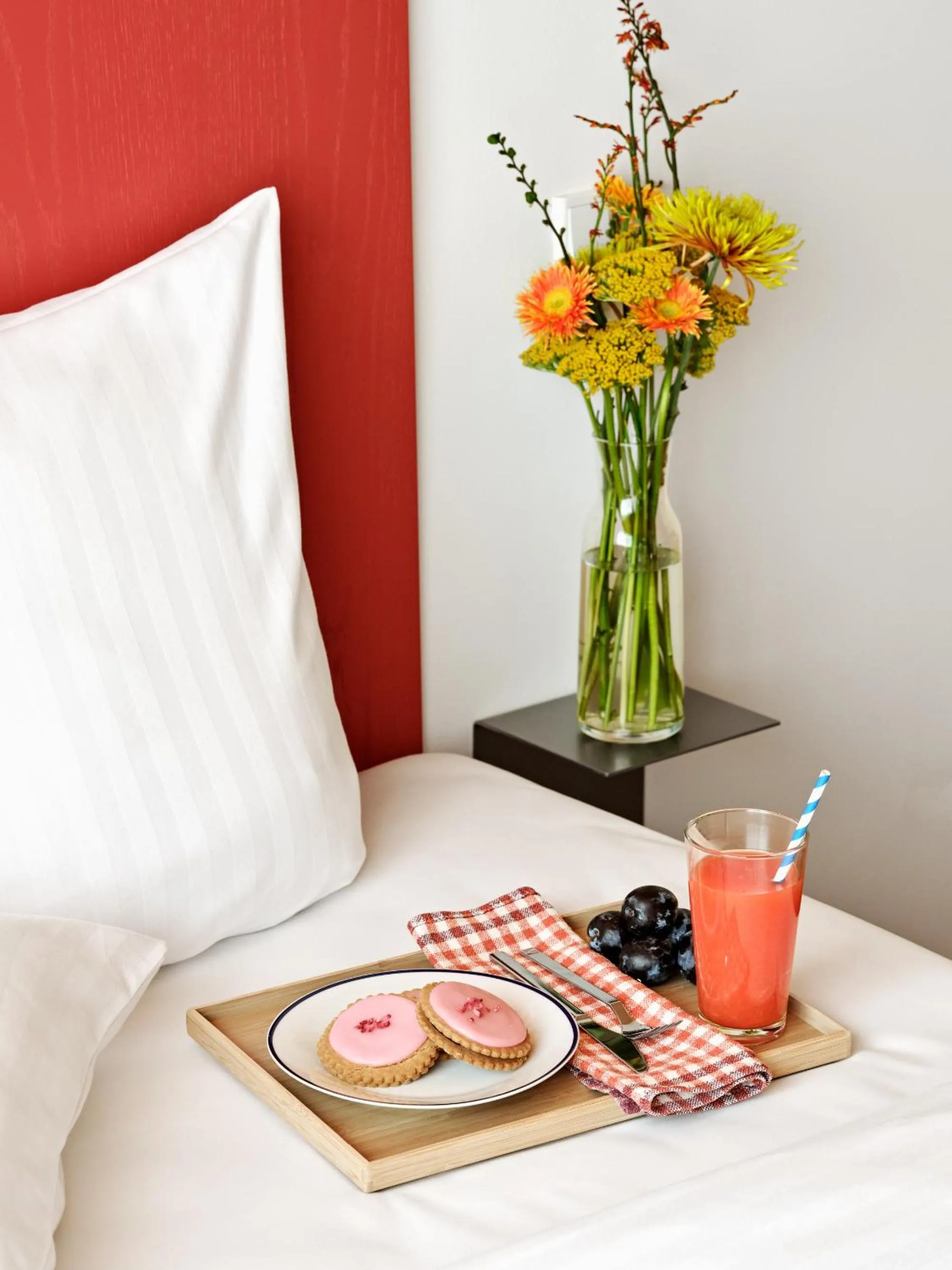 Bed in Dahei Apartment Hotel