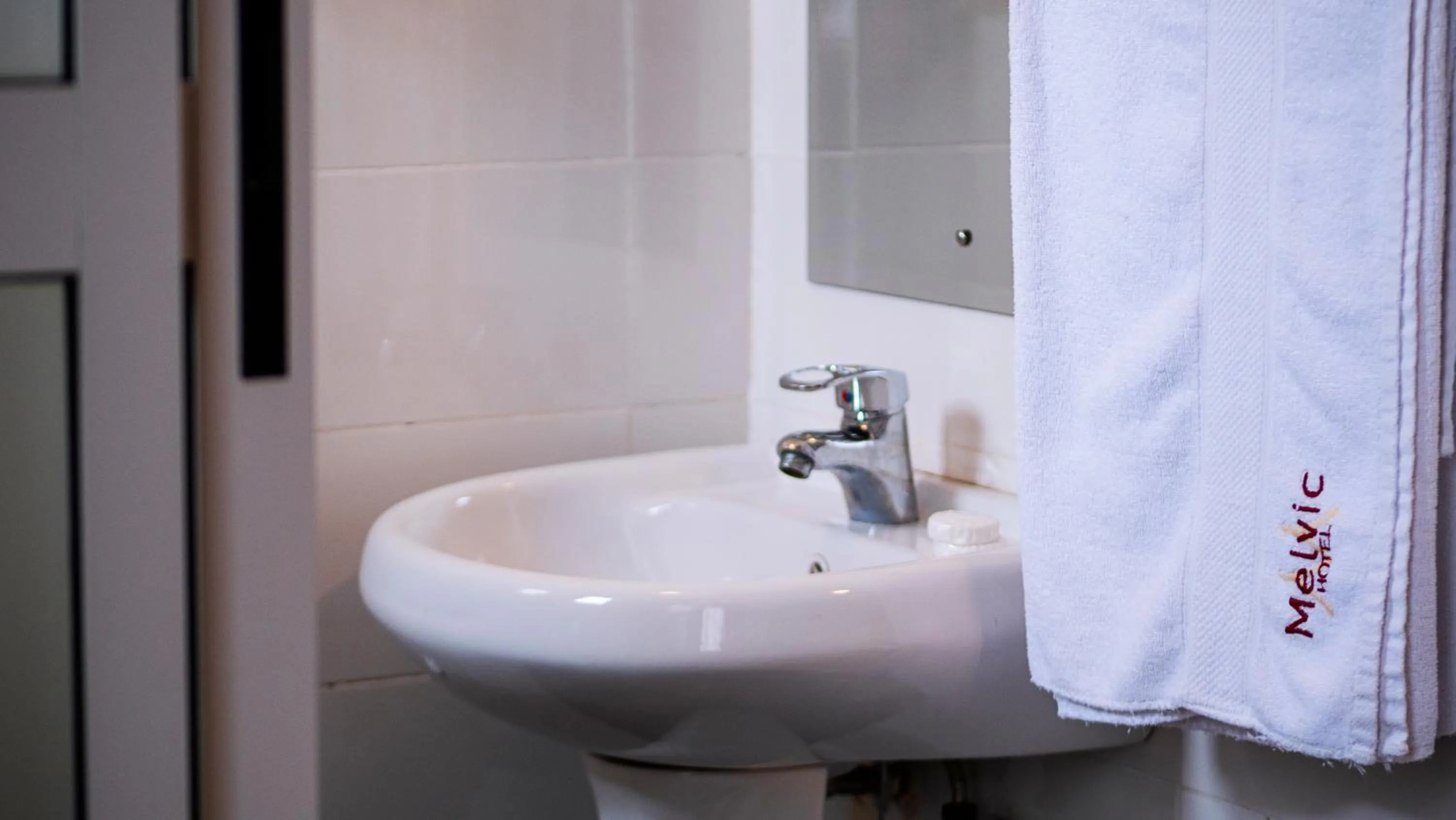 Bathroom in Melvic Hotel