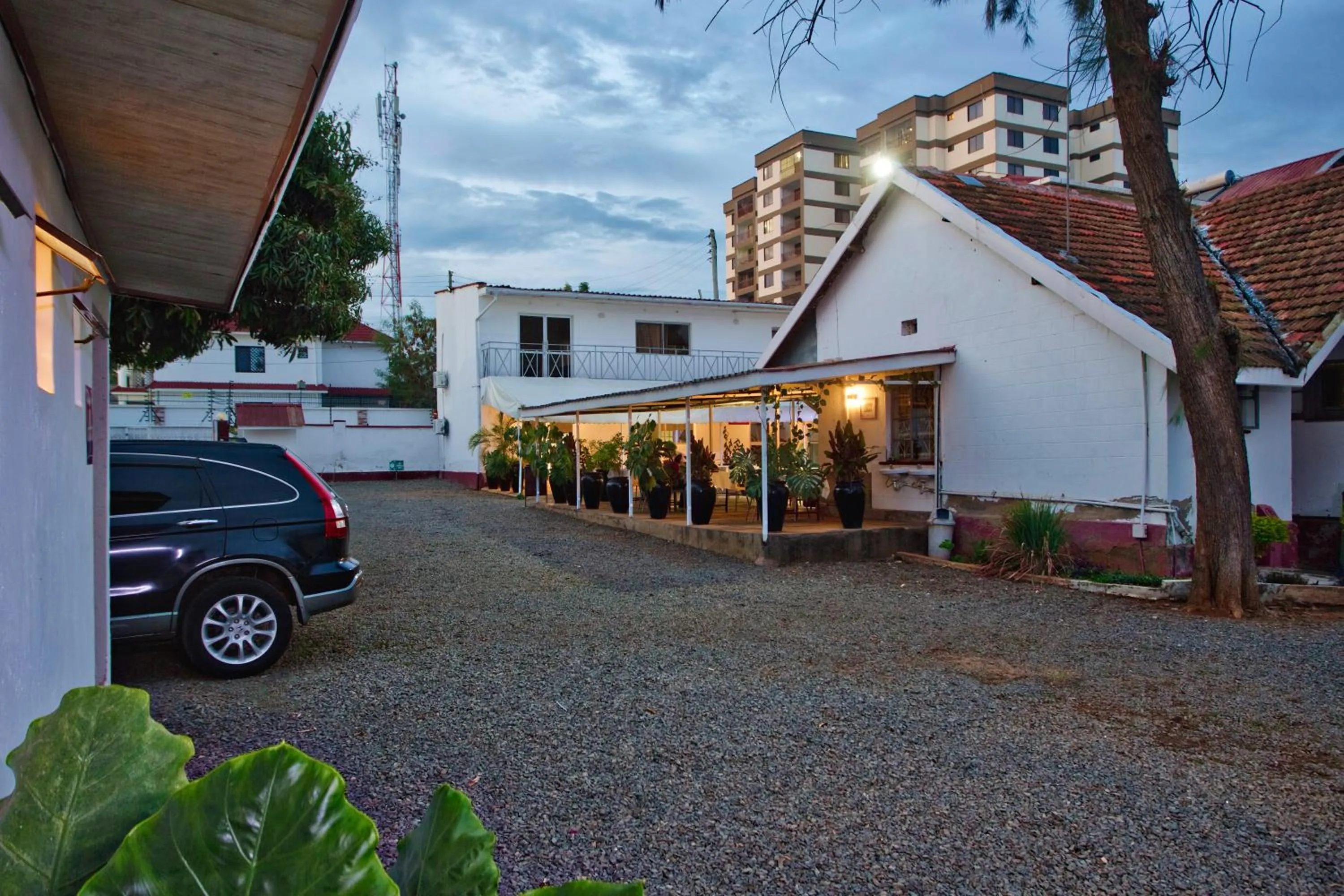 Parking in Melvic Hotel