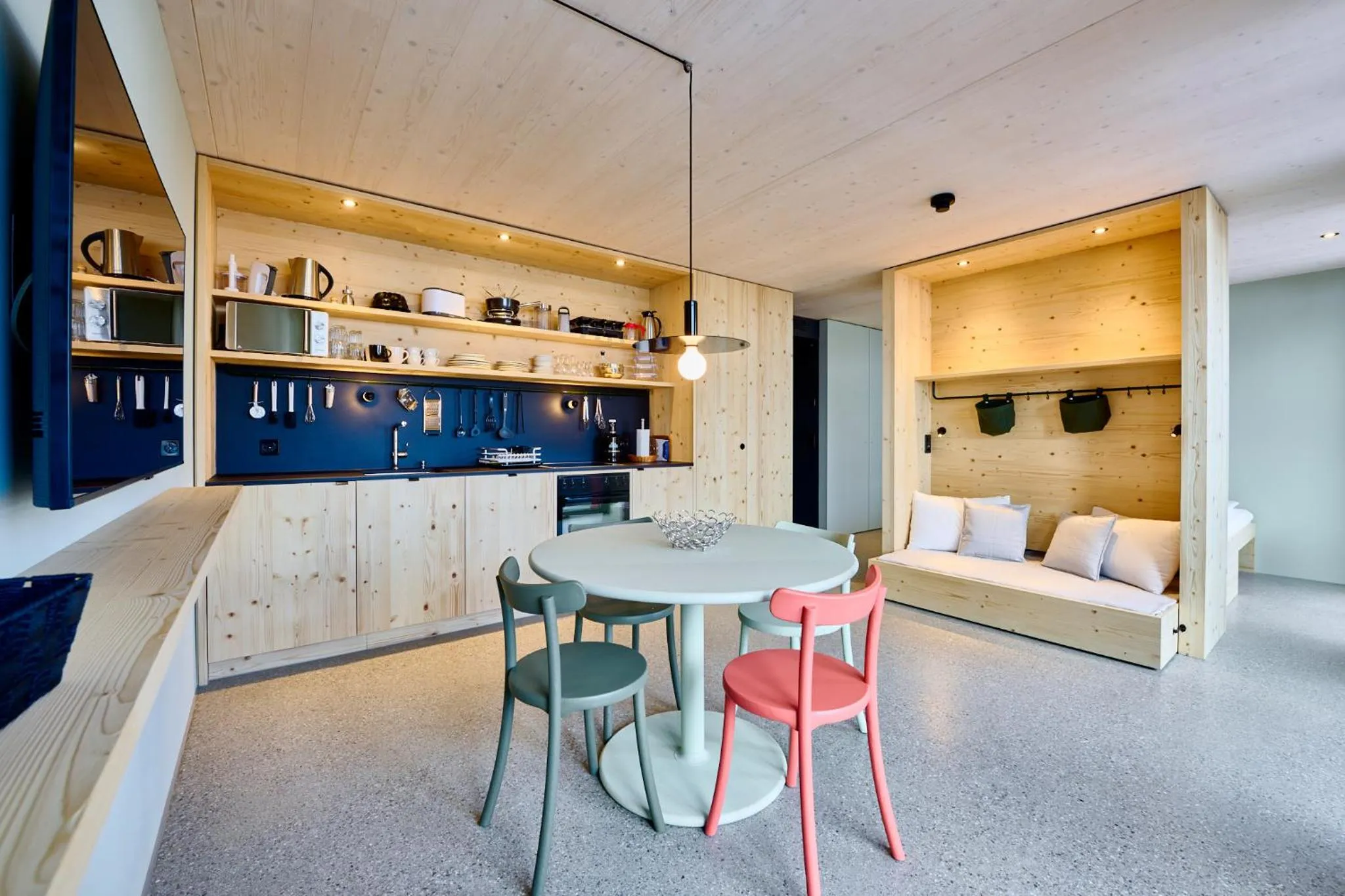 Kitchen or kitchenette in Apart Hotel Adelboden am Dorfplatz