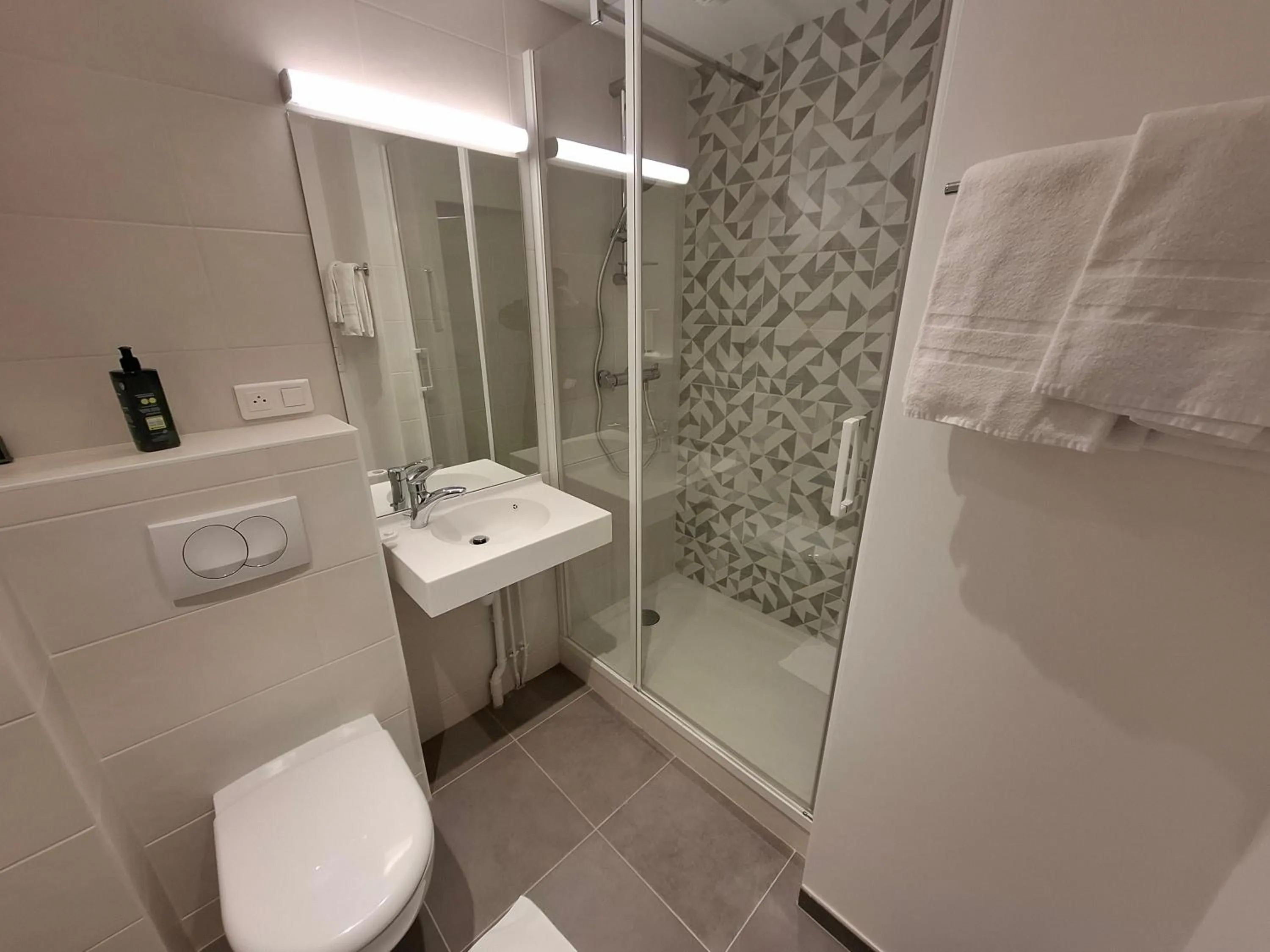 Shower in HSA - Le Relax