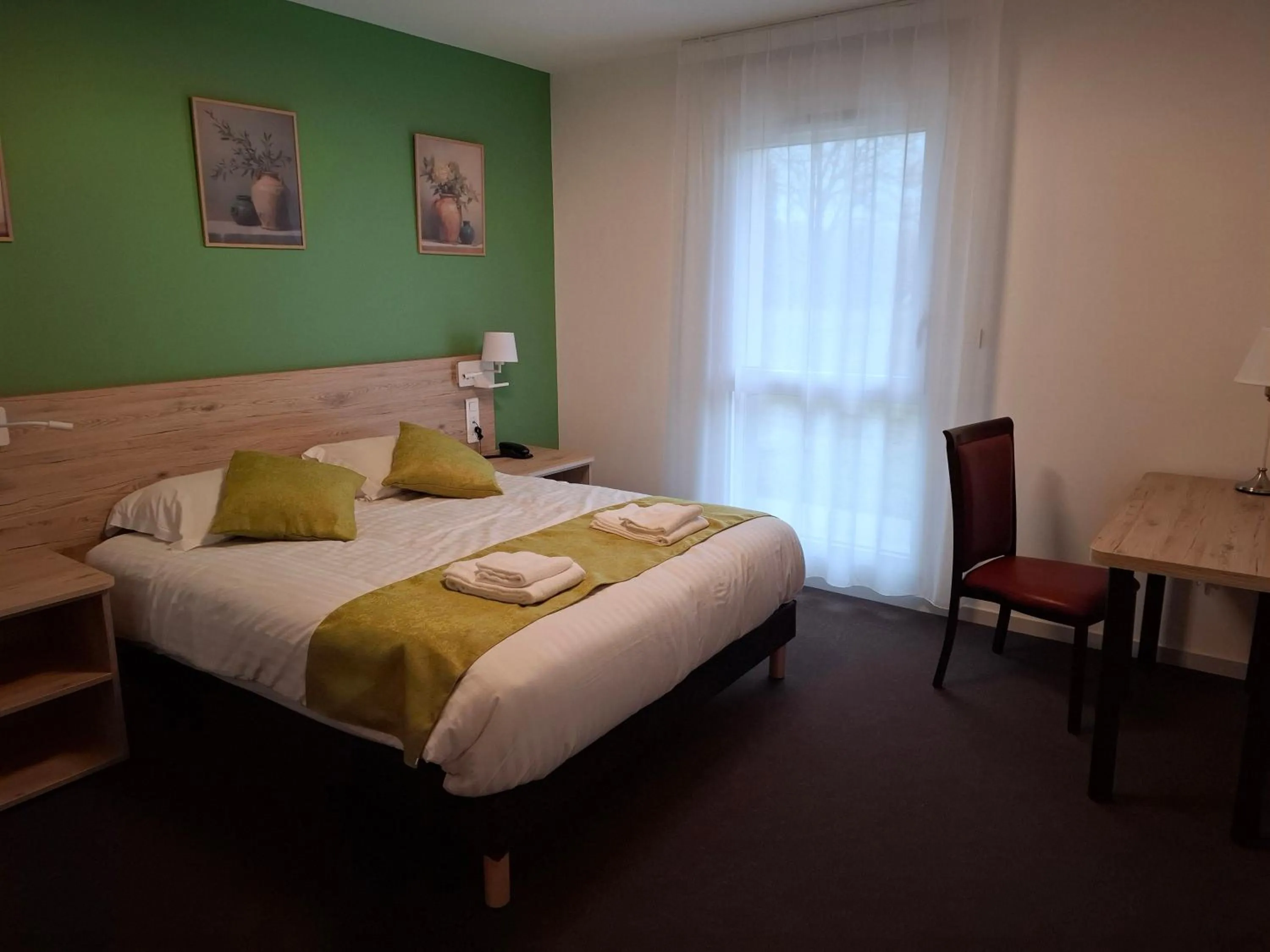 Bedroom, Bed in HSA - Le Relax