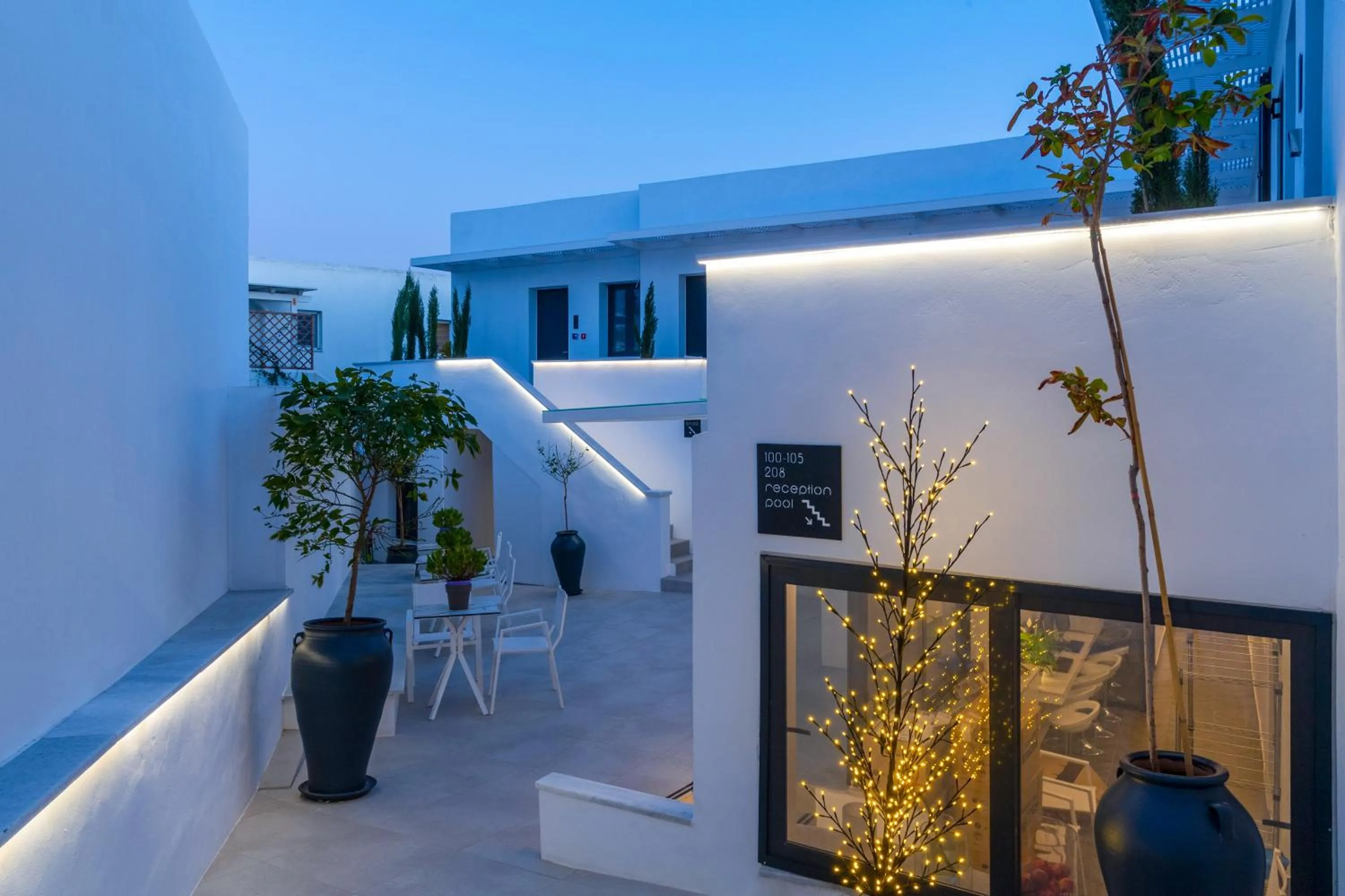 Patio in Central Boutique Hotel by naoussa hills adults only