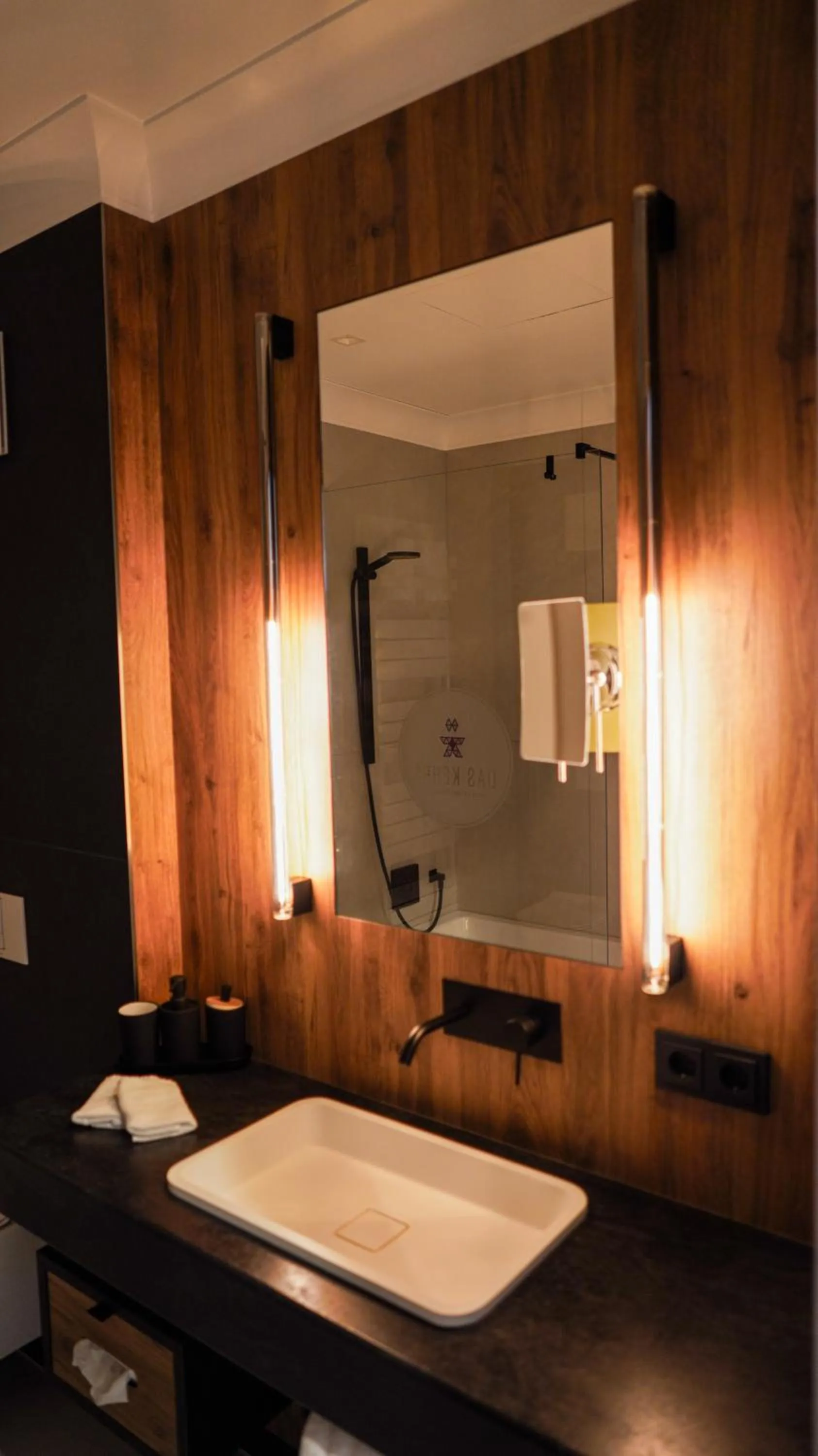 Bathroom in DAS KEHRS - Hotel auf dem Petersberg