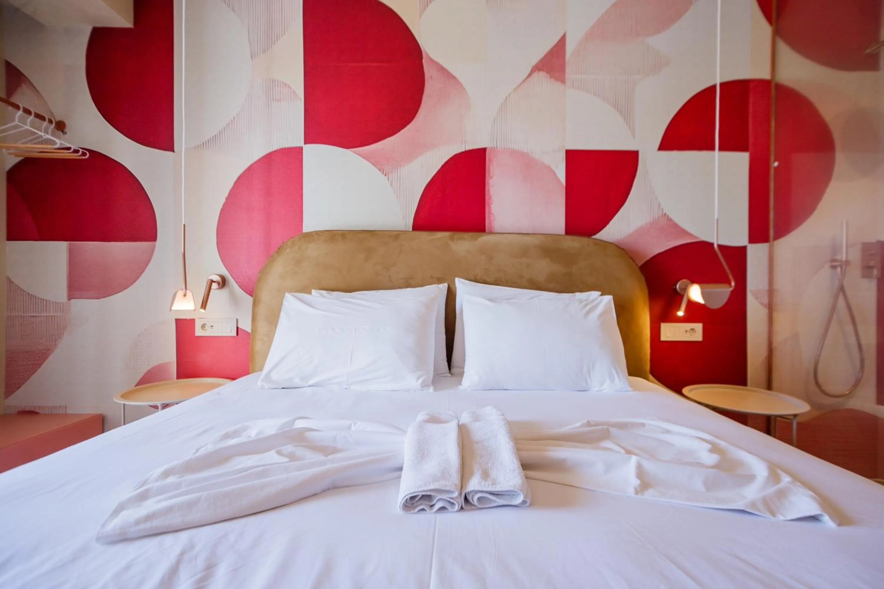 Bed in Rose Club Apartments