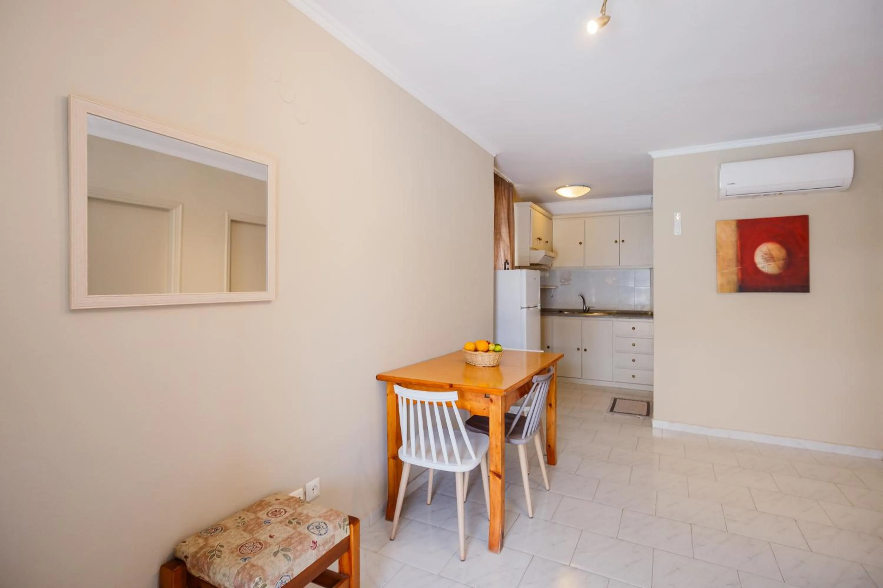 Kitchen or kitchenette in Rose Club Apartments