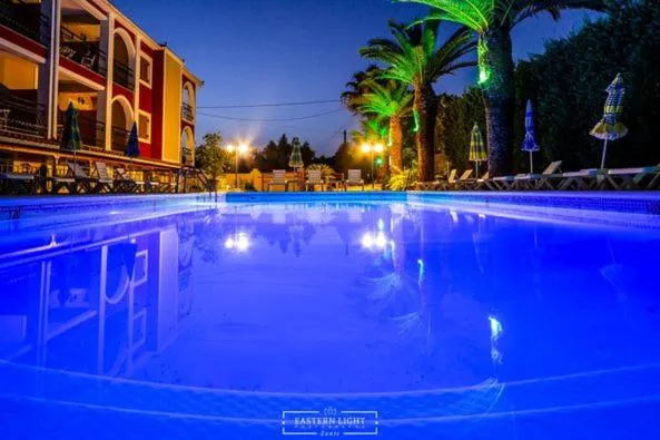 Night in Rose Club Apartments