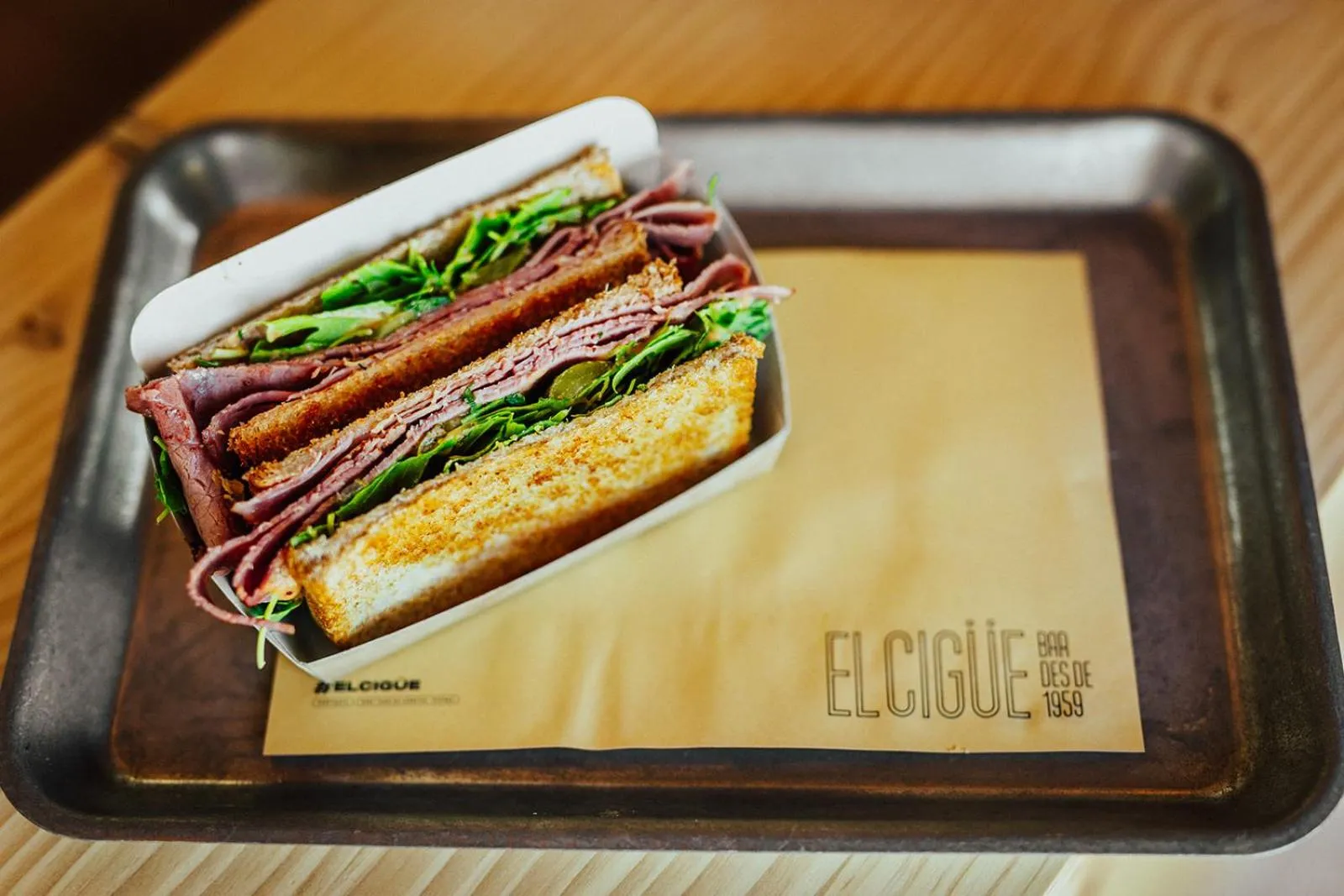 Lounge or bar in Hostal La Cigüeña