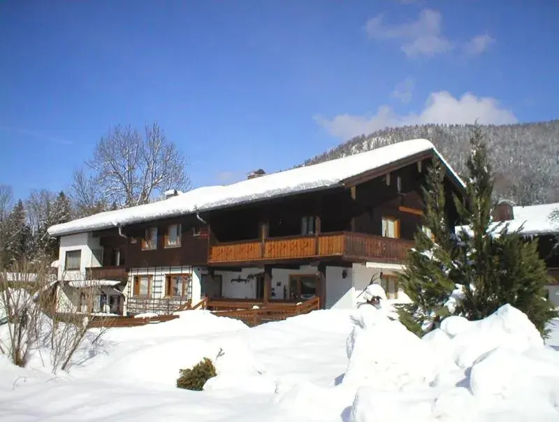 Gästehaus Berger inkl. Chiemgaukarte Gästehaus Berger inkl. Chiemgaukarte
