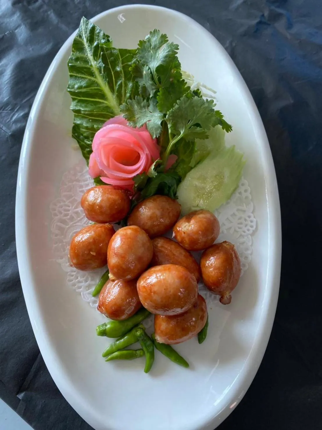 Restaurant/places to eat in PLAAI Plus Hotel Rayong