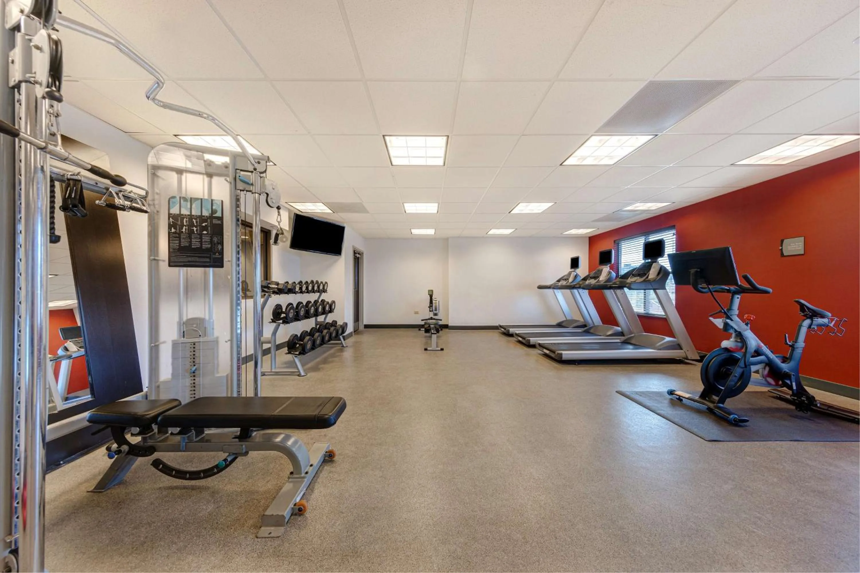 Fitness centre/facilities in Homewood Suites Nashville Vanderbilt