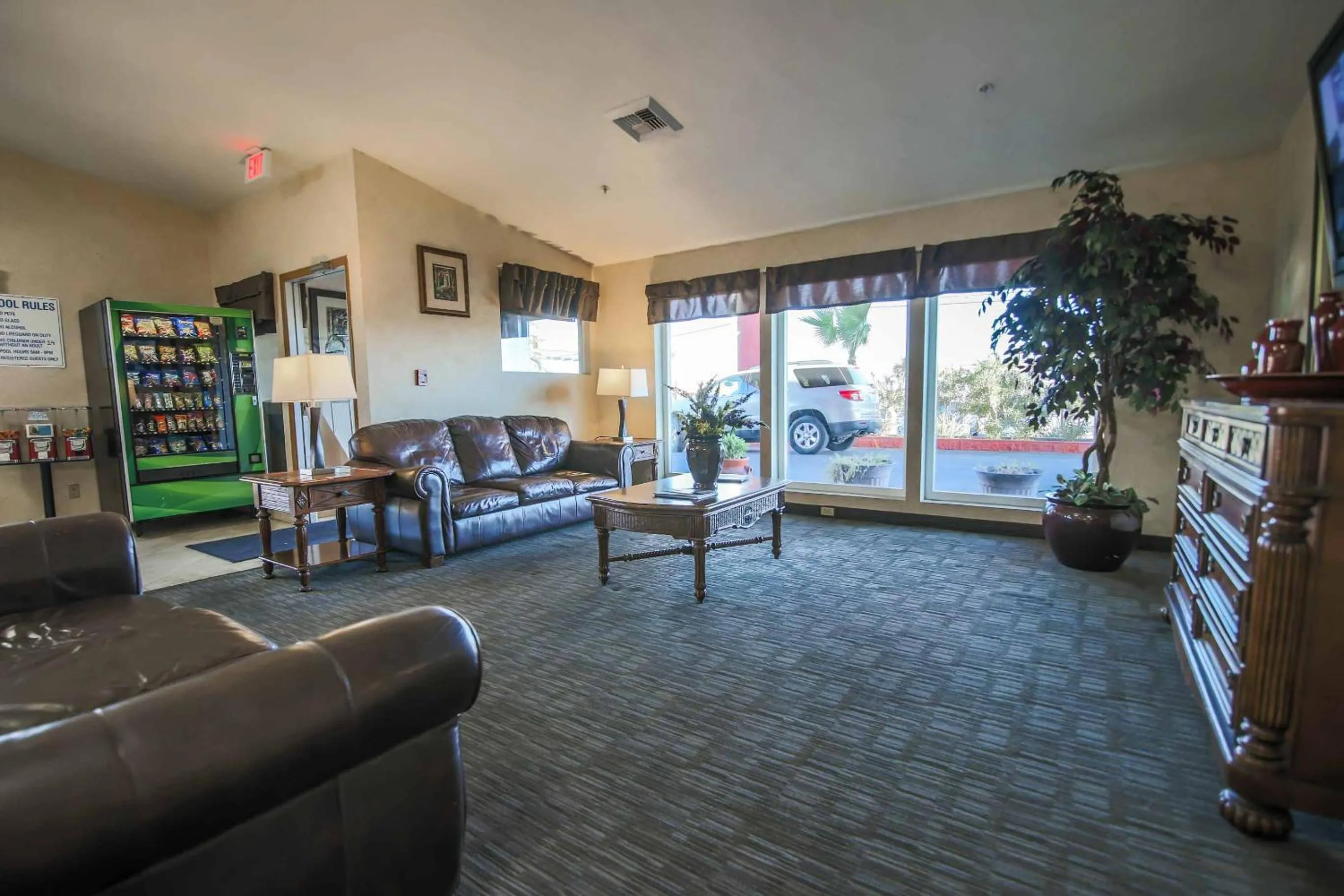 Lobby or reception in Sunrise Inn