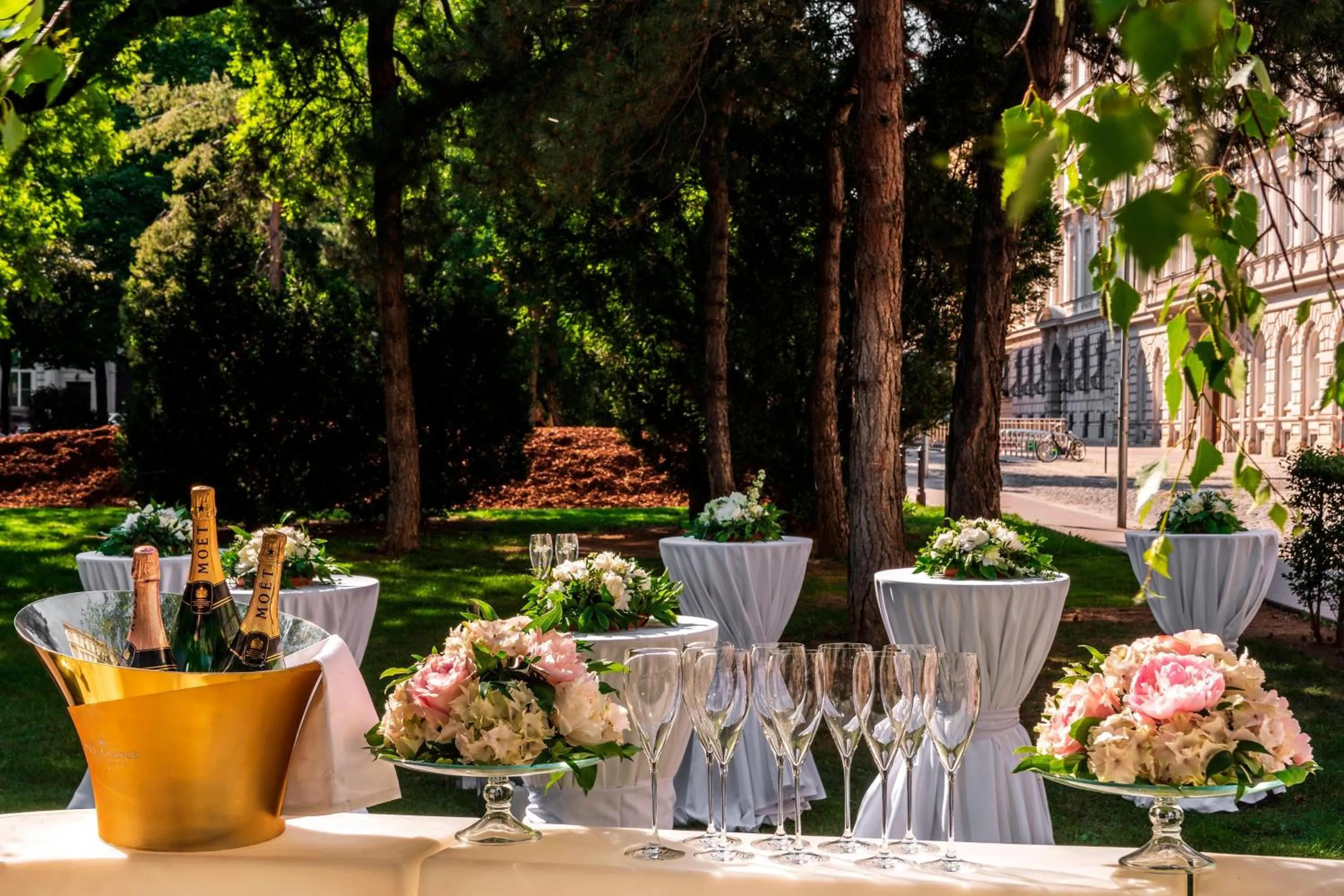 Lobby or reception in Le Méridien Vienna