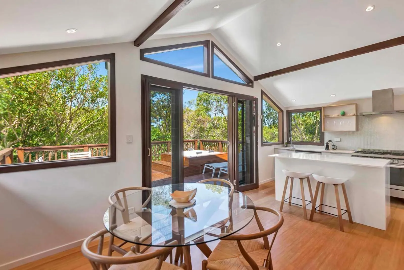Dining area in The Oasis Apartments and Treetop Houses