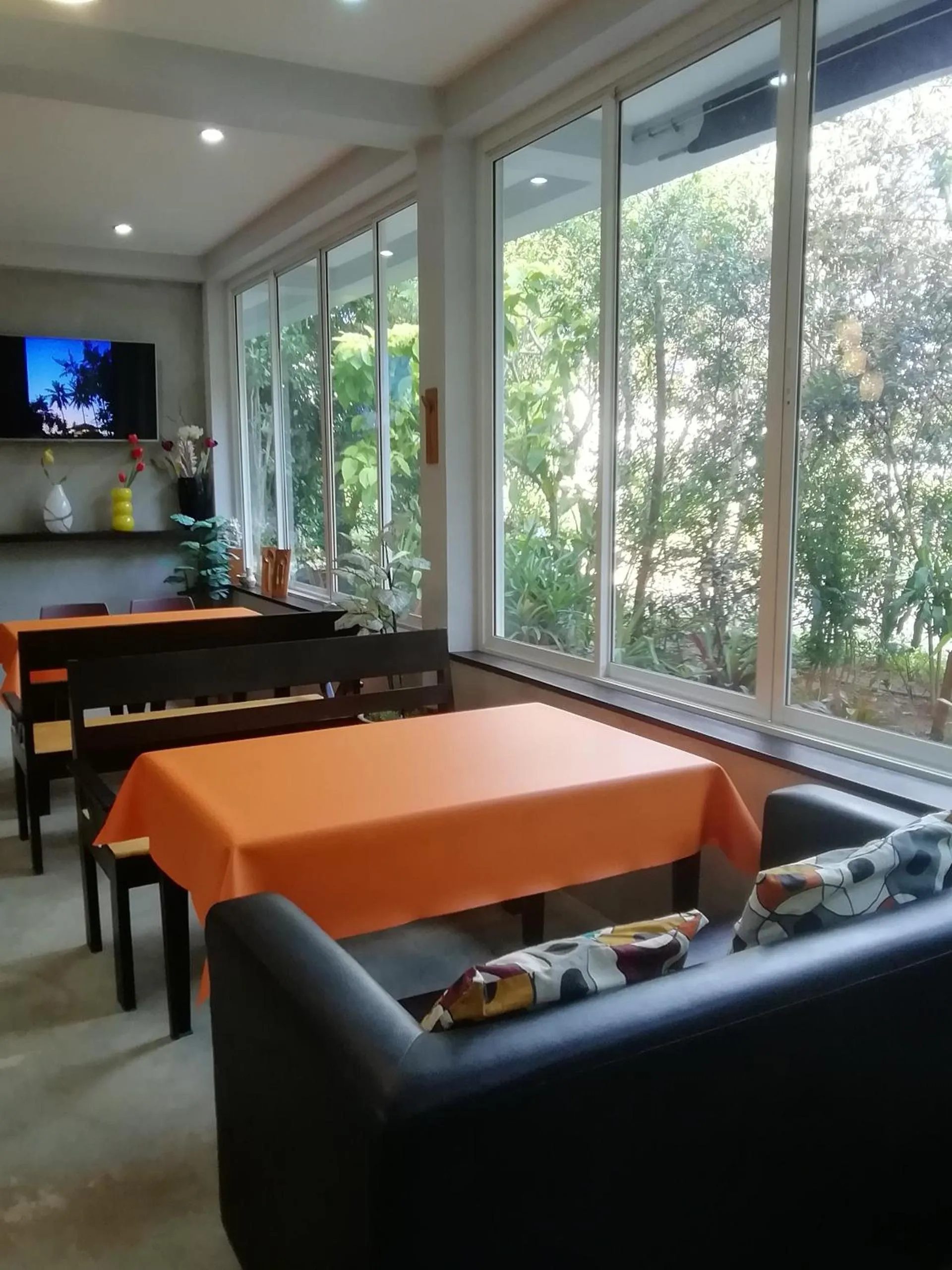 Dining area in The Theatre Villa