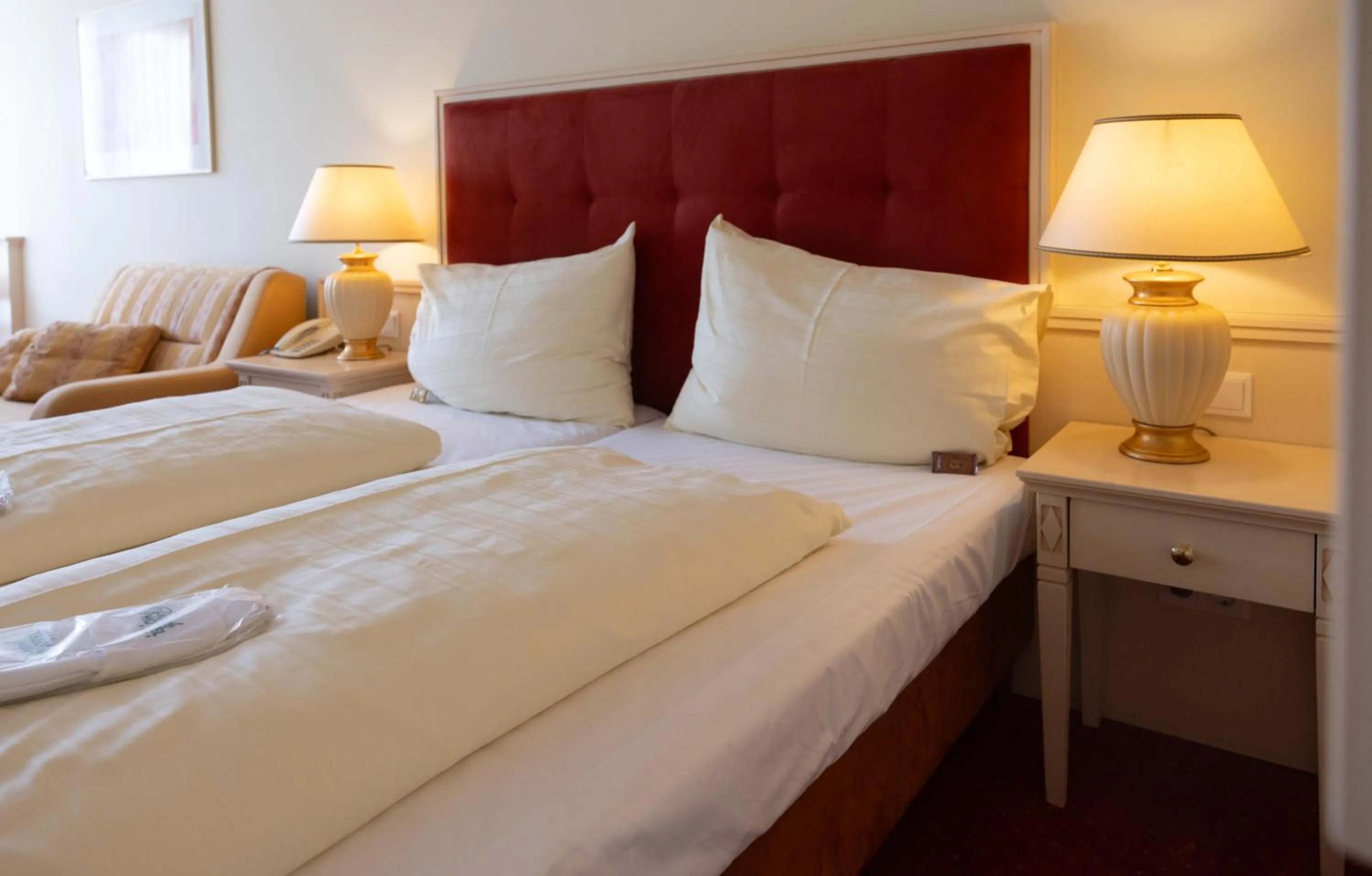 Photo of the whole room, Bed in Parkhotel