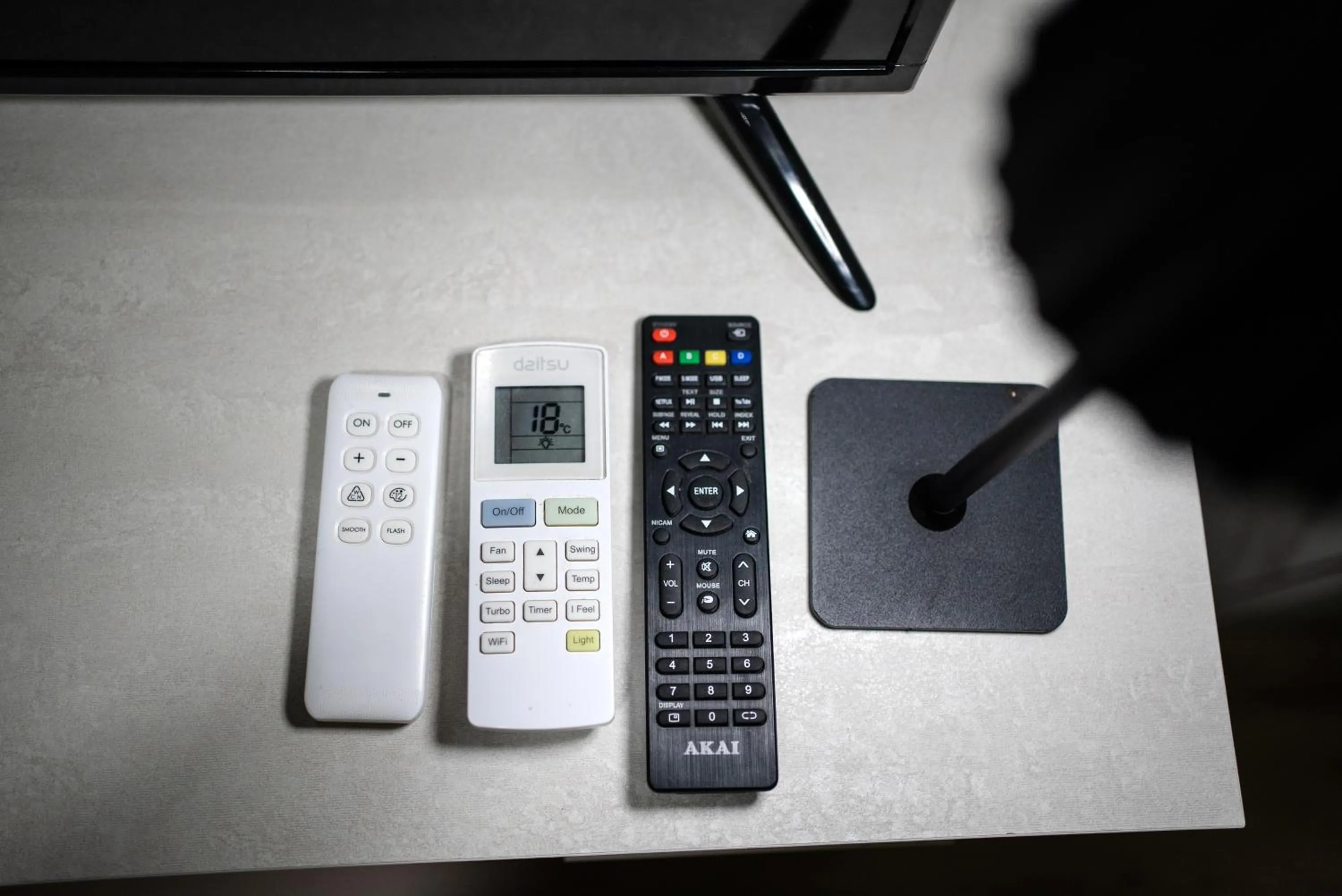 Standard Twin Room with Shared Bathroom - single occupancy in Home Joséphine - CASERTA