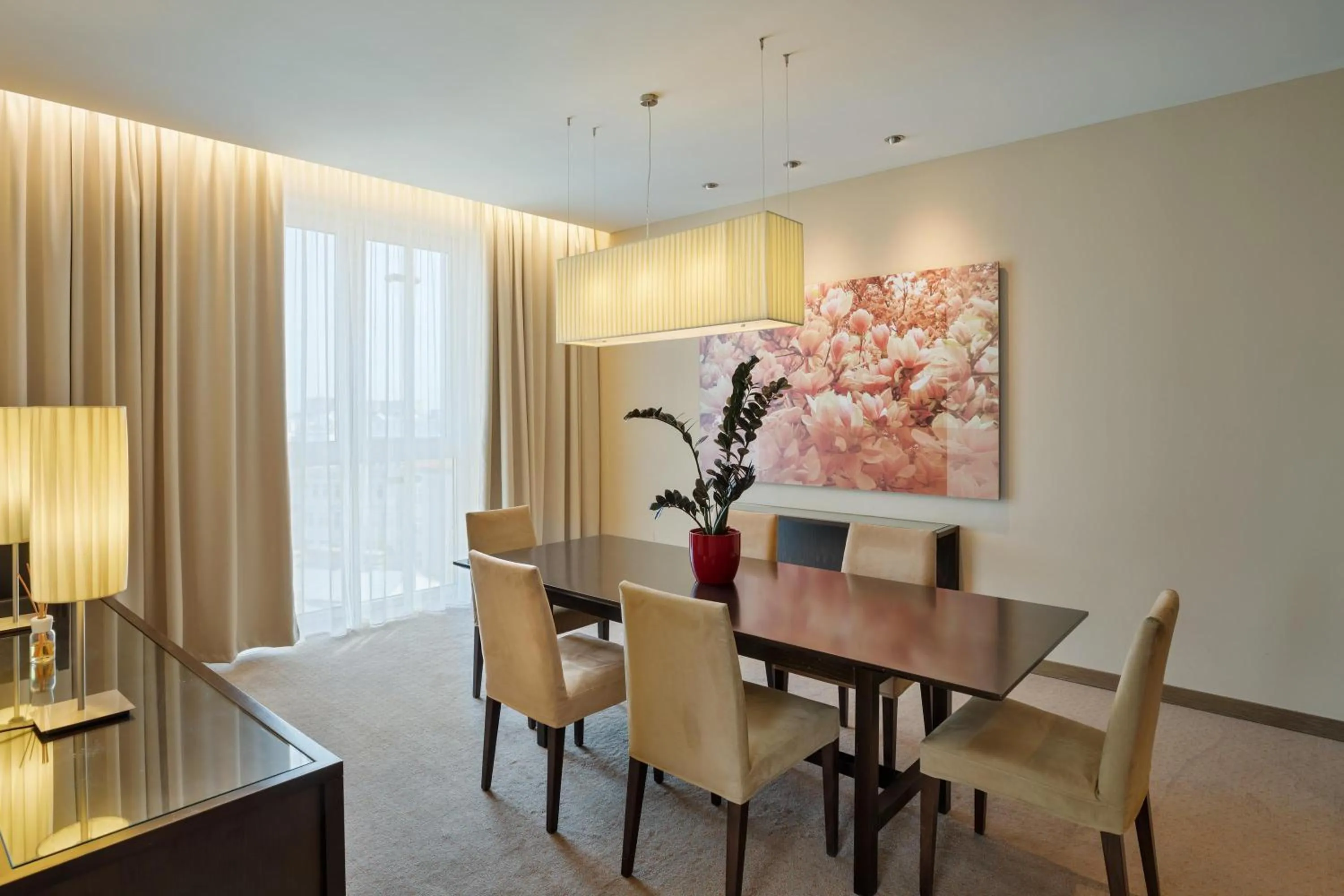 Photo of the whole room in Austria Trend Hotel Savoyen Vienna - 4 stars superior