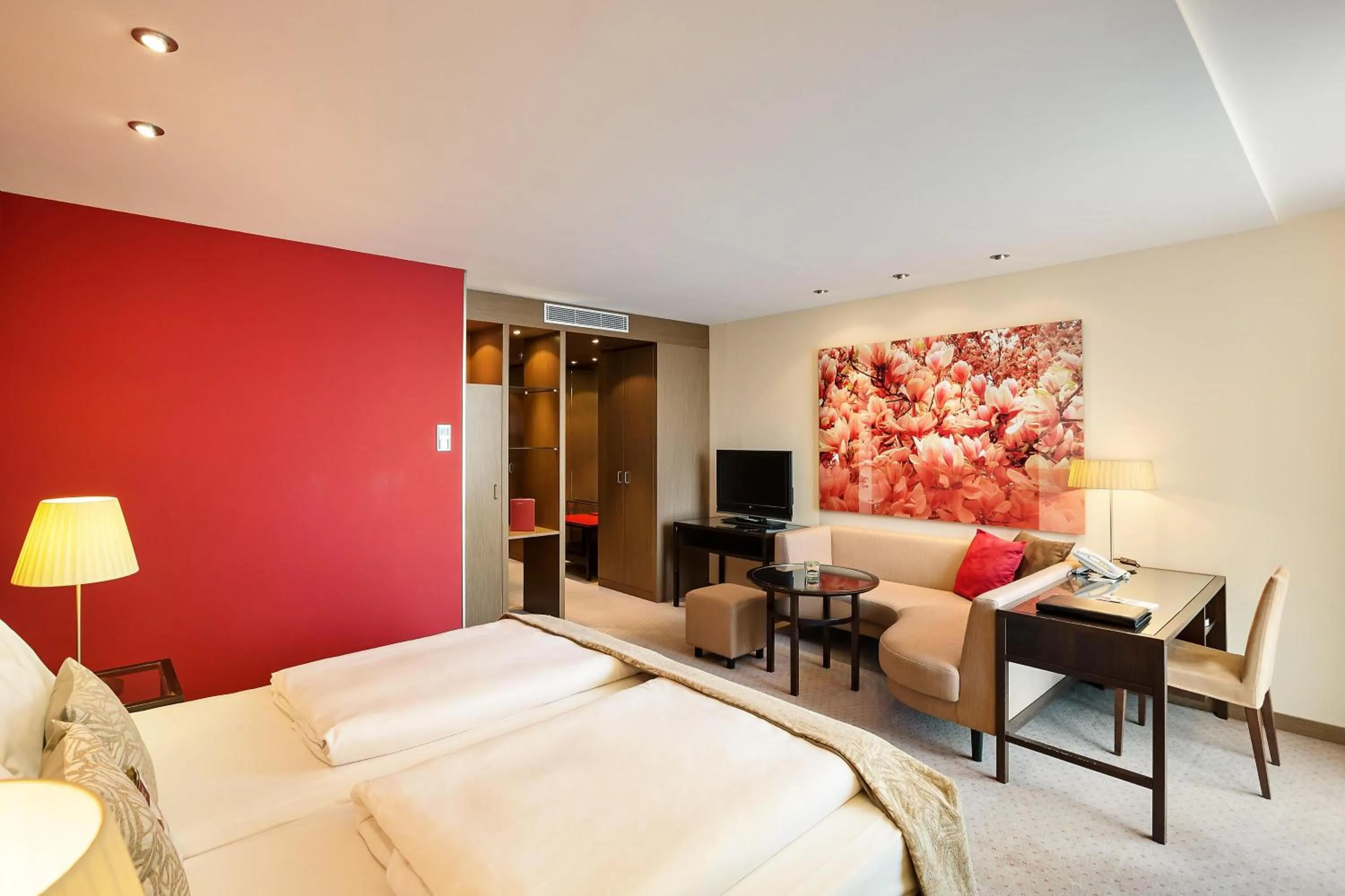 TV and multimedia, Bed in Austria Trend Hotel Savoyen Vienna - 4 stars superior