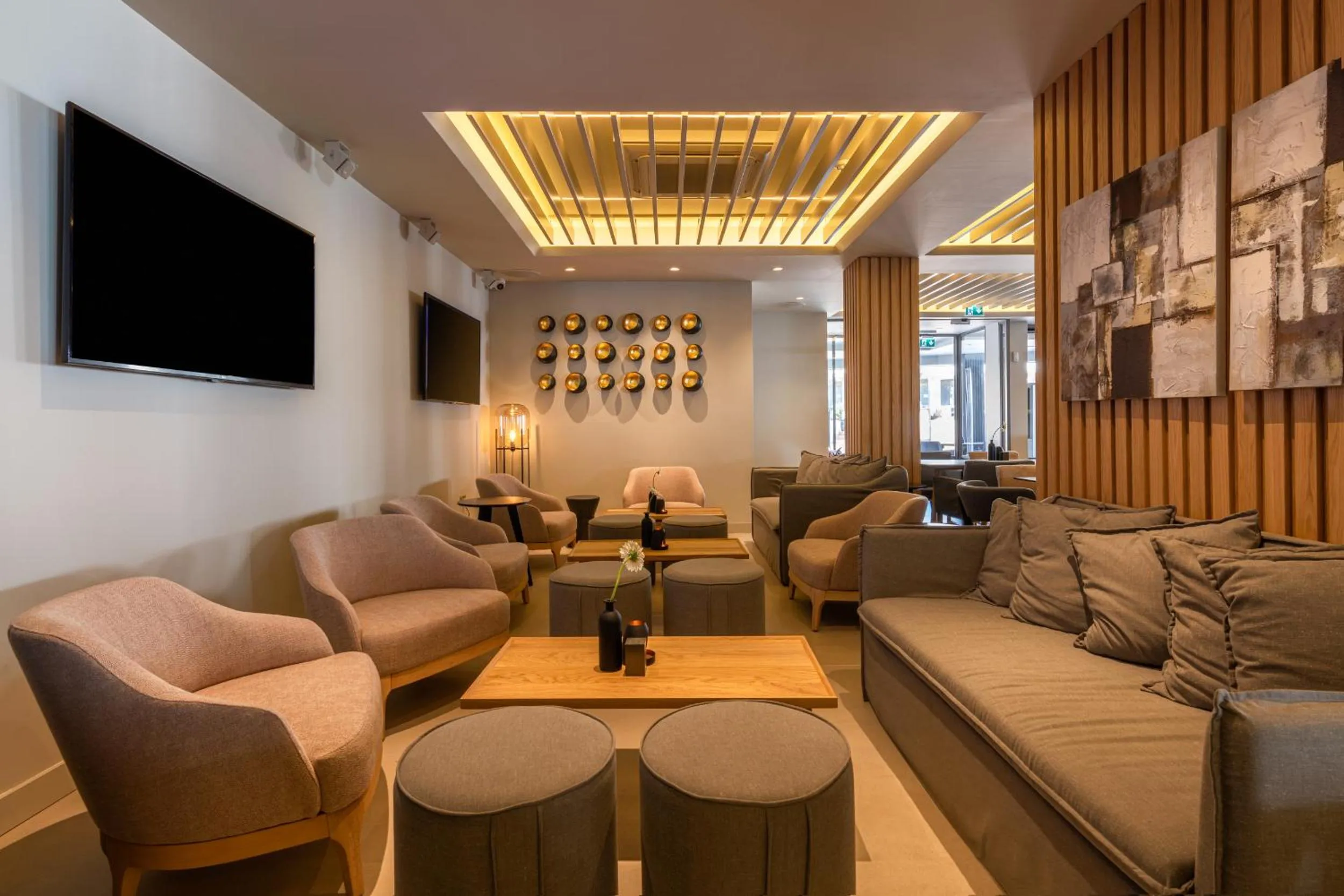 Property building in Liquid Hotel Apartments