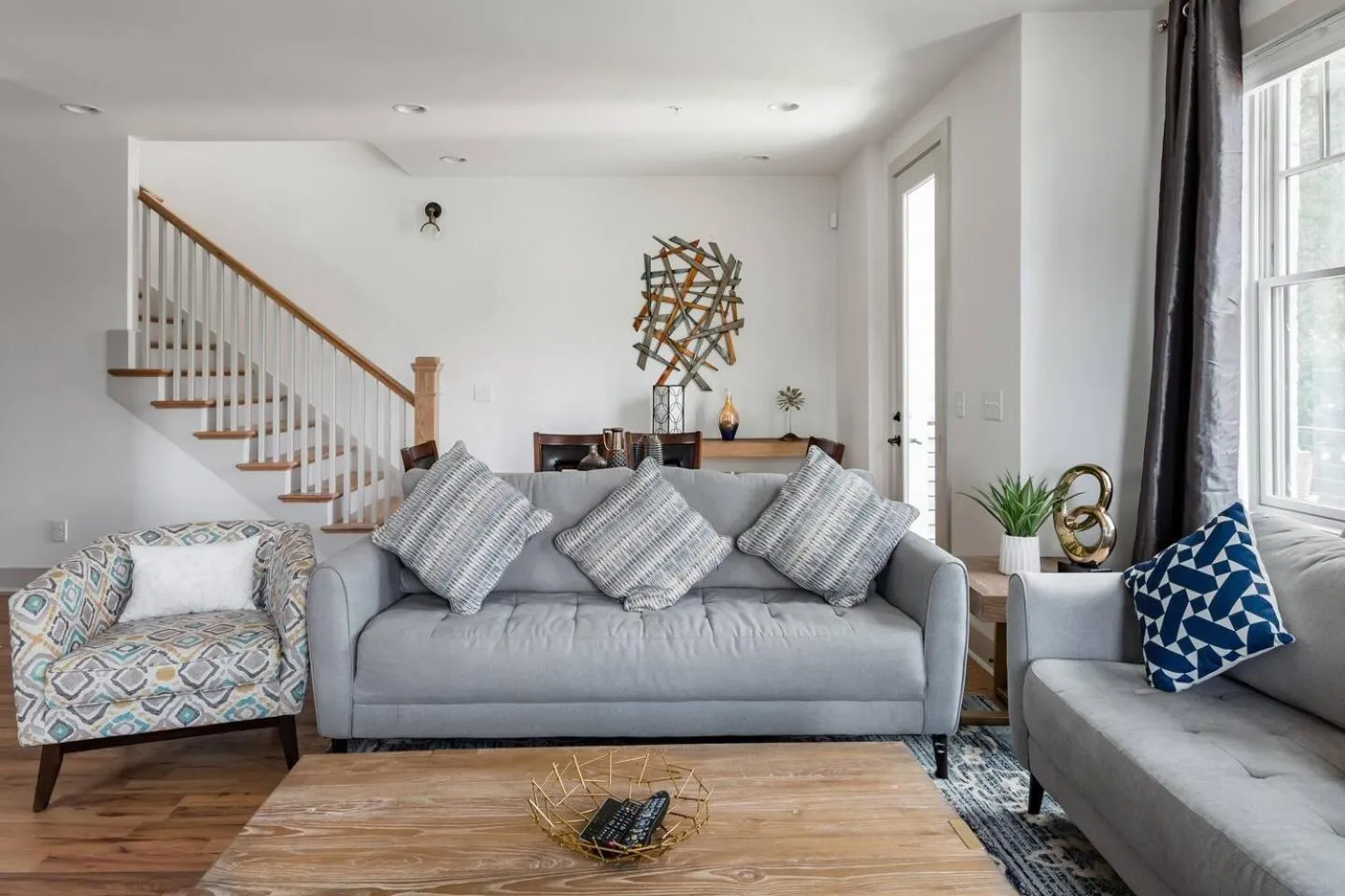 Seating area in Brand New Luxury Home near Downtown