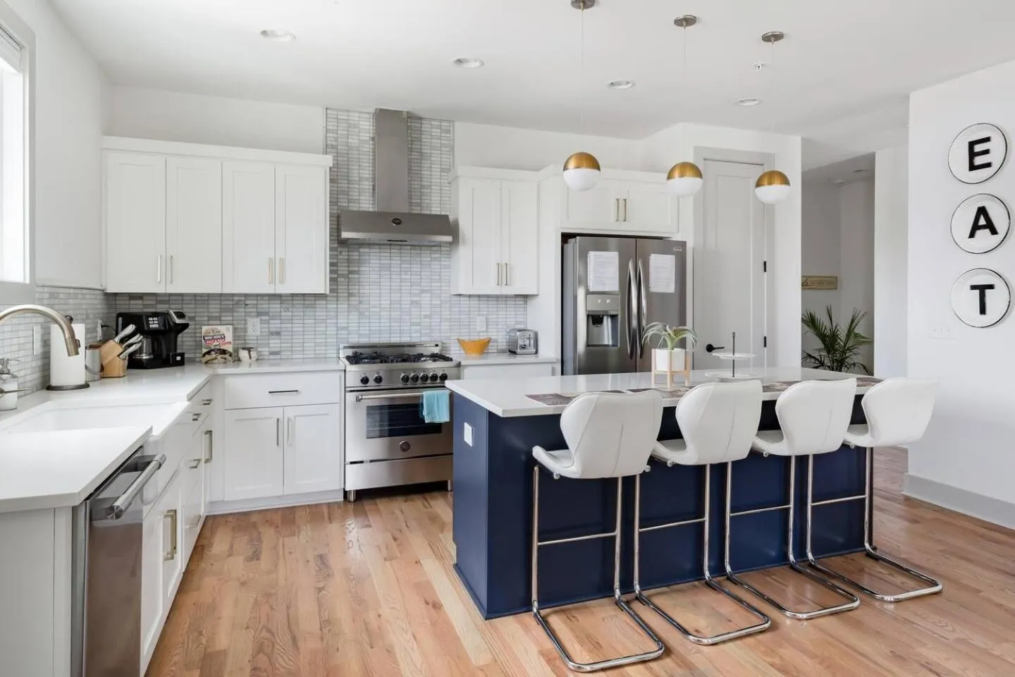 Kitchen or kitchenette in Brand New Luxury Home near Downtown