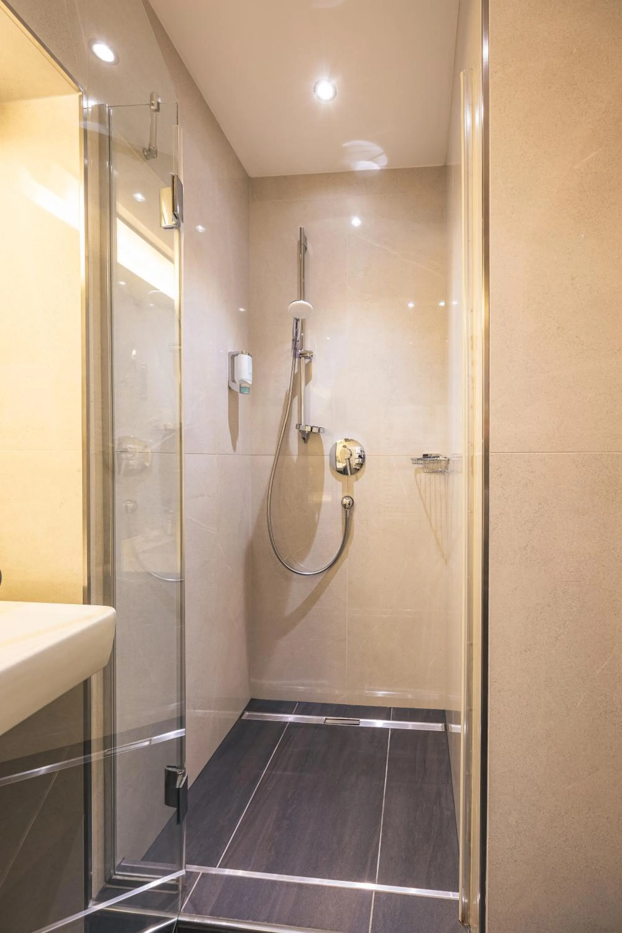 Bathroom in Fish'Inn Zell - Hotel Fischerwirt