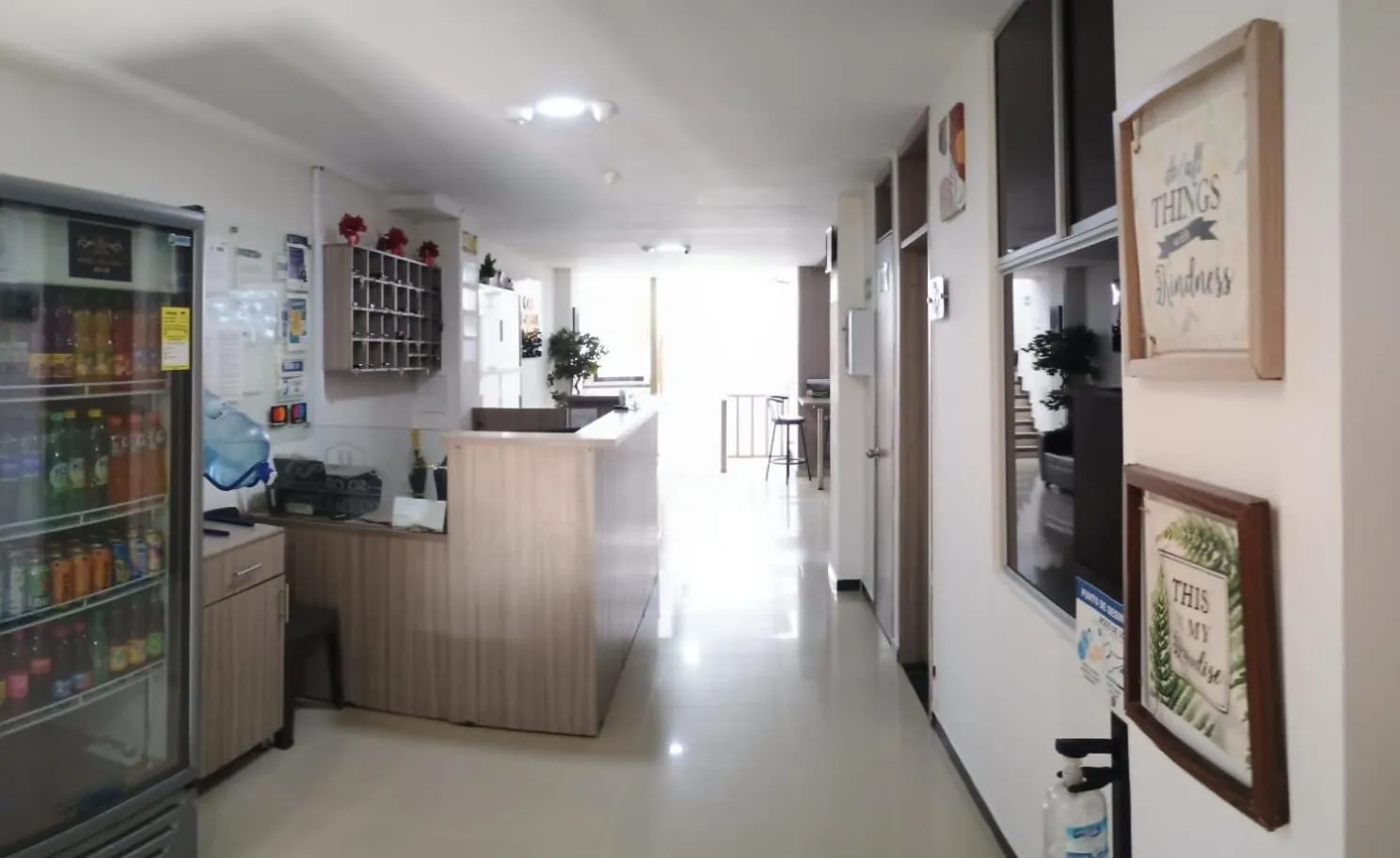 minibar in Hotel Cafe Estrella