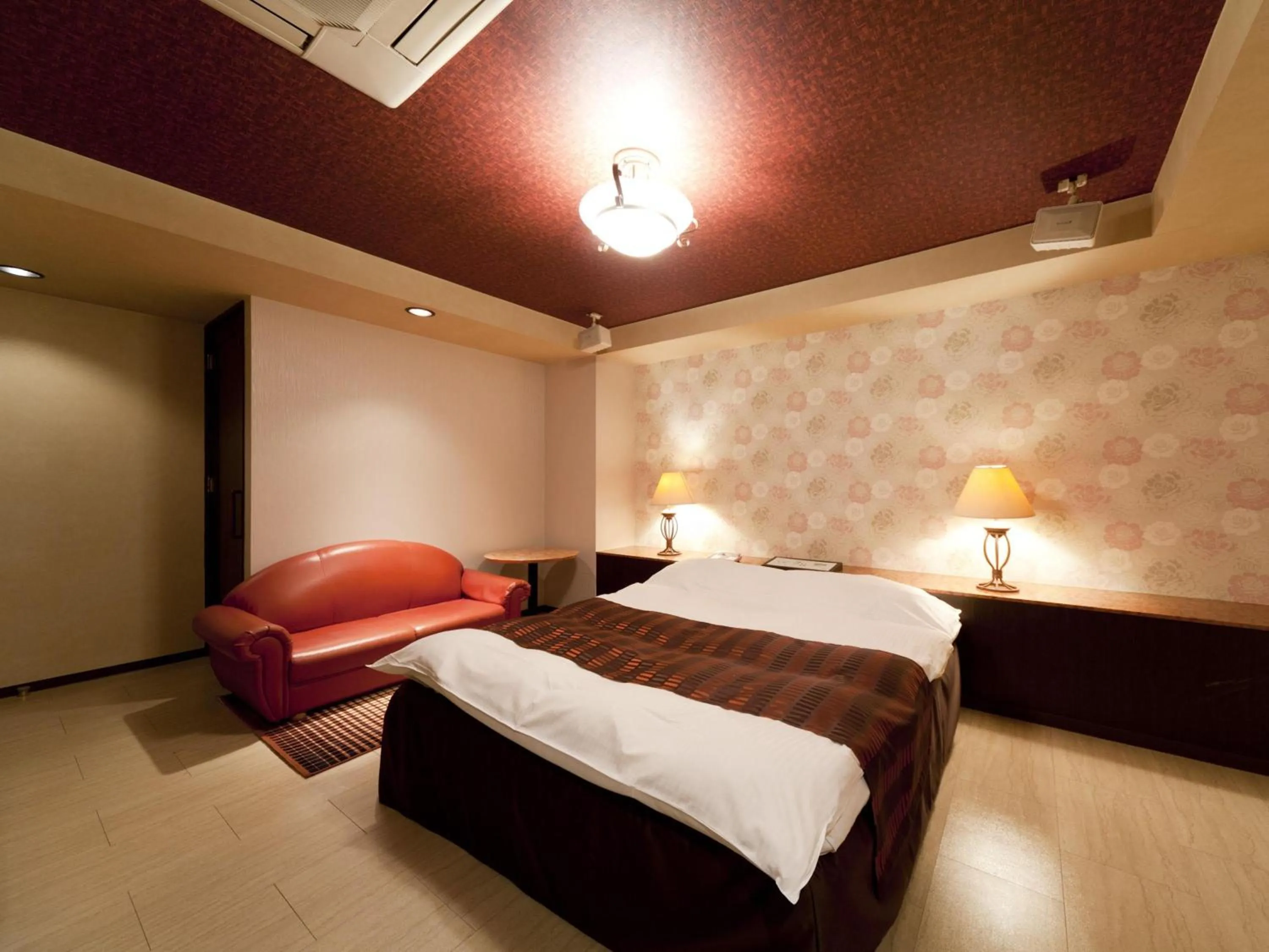 Photo of the whole room, Bed in Hotel Grand Fine Toyonaka Minami