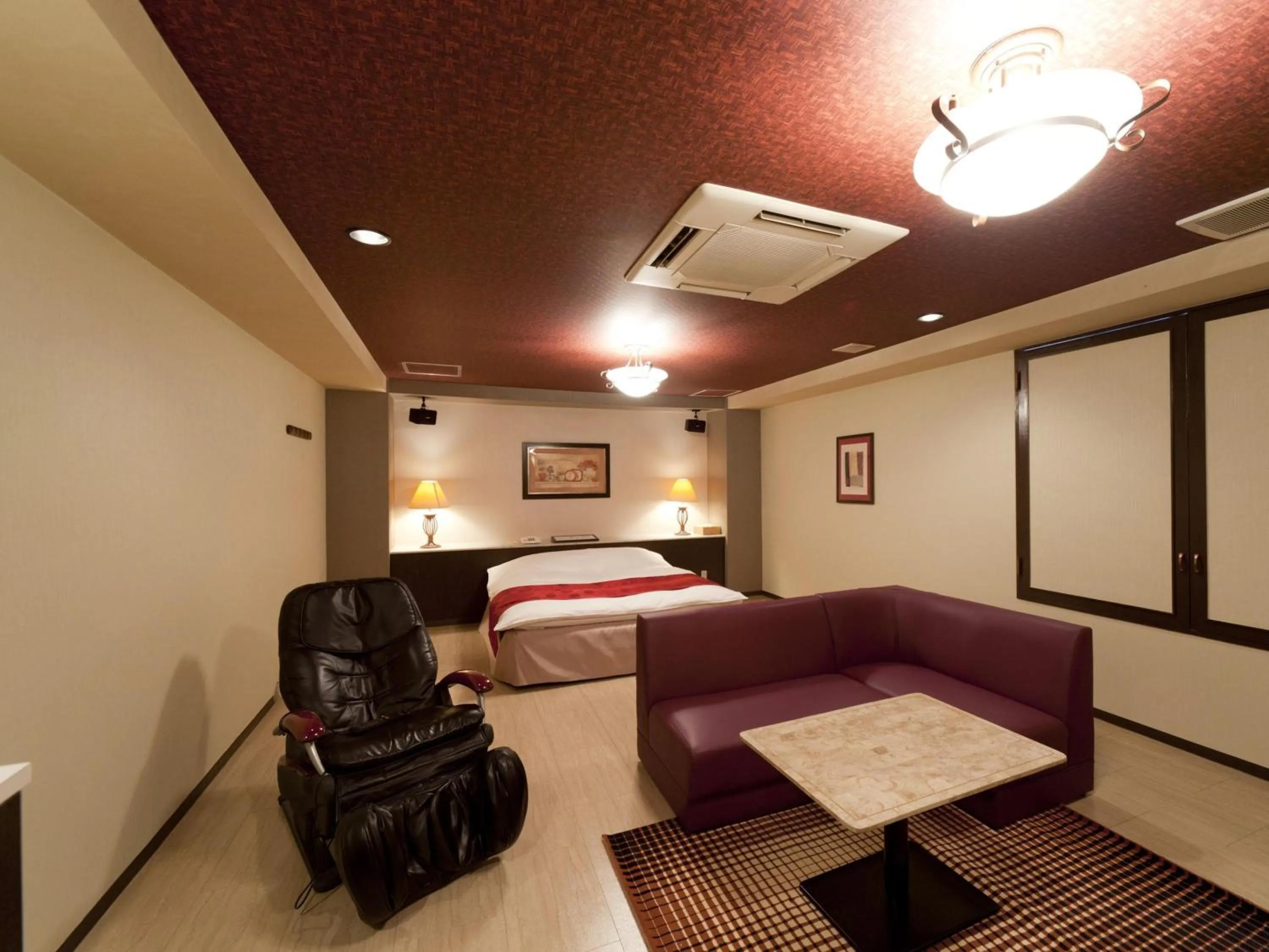 Photo of the whole room, Bed in Hotel Grand Fine Toyonaka Minami
