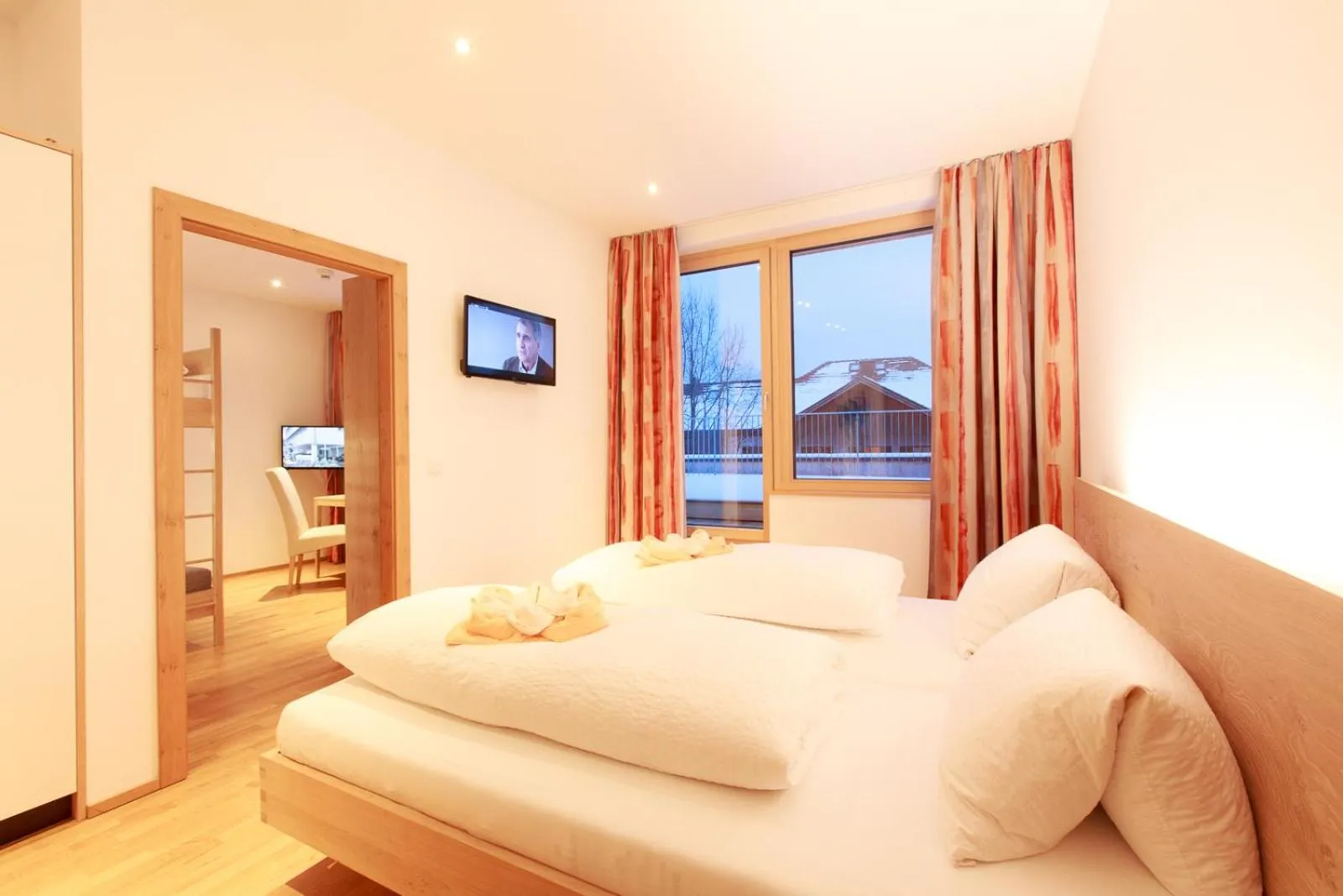 Bed in Familienhotel Adler