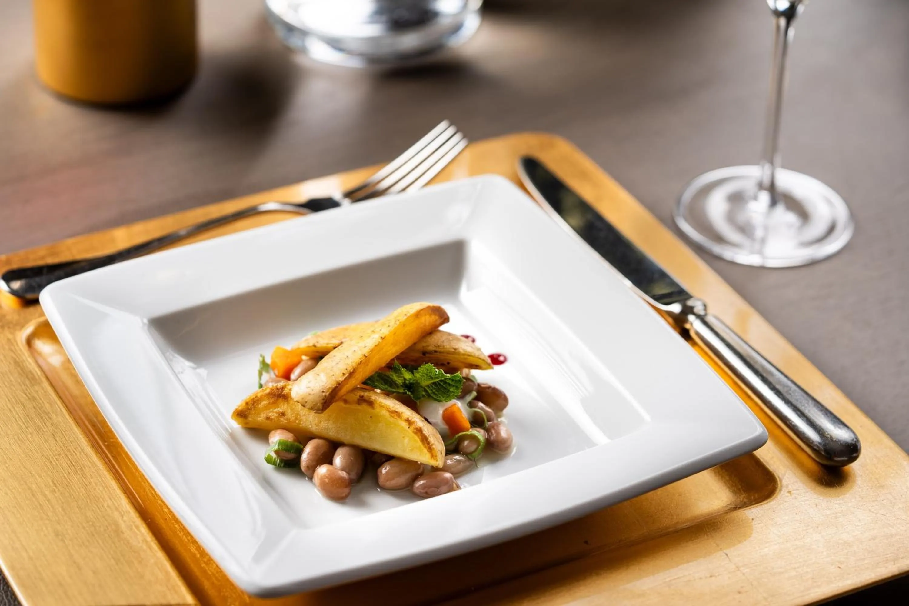 Restaurant/places to eat in DAS RONACHER Thermal Spa Hotel