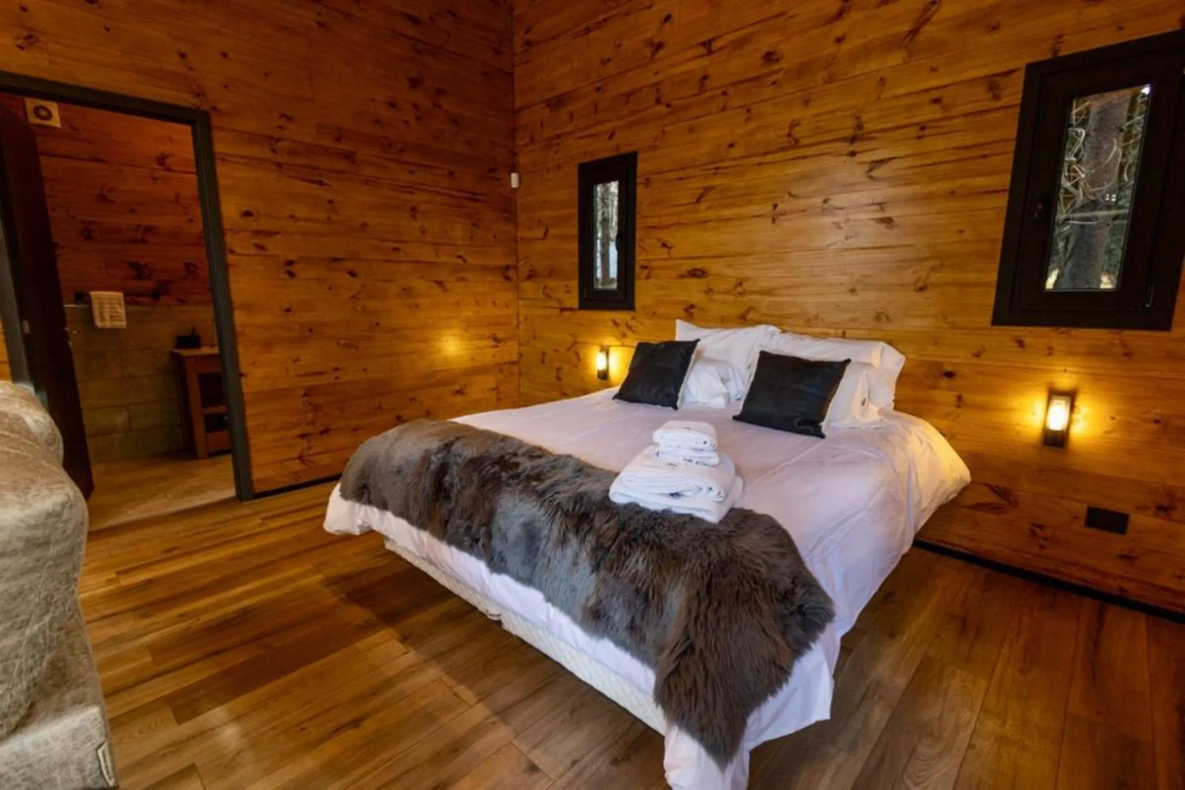 Bed in Cabañas Villa Labrador con costa de lago