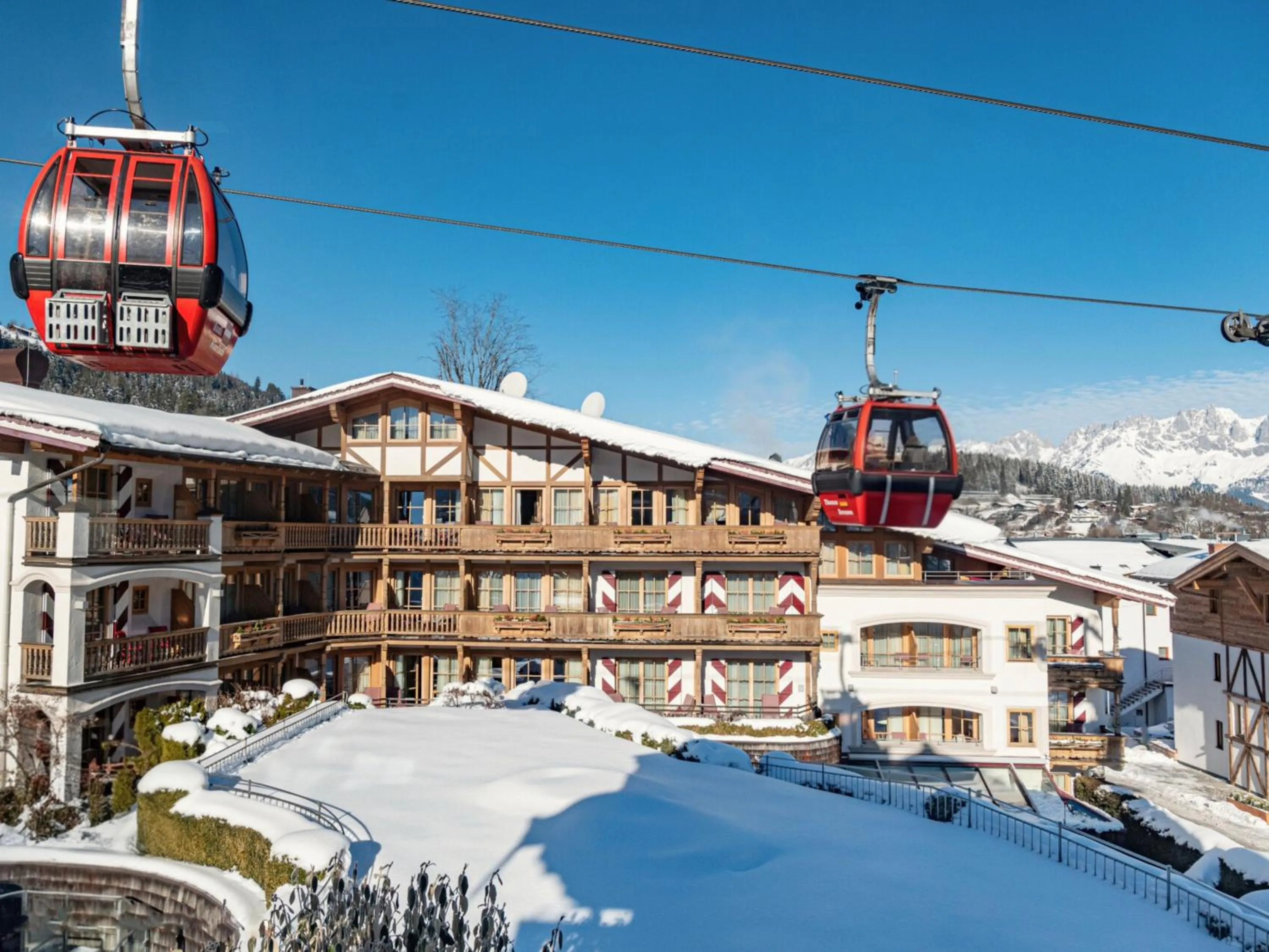 Property building in Hotel Kaiserhof Kitzbühel, 4 Sterne Superior