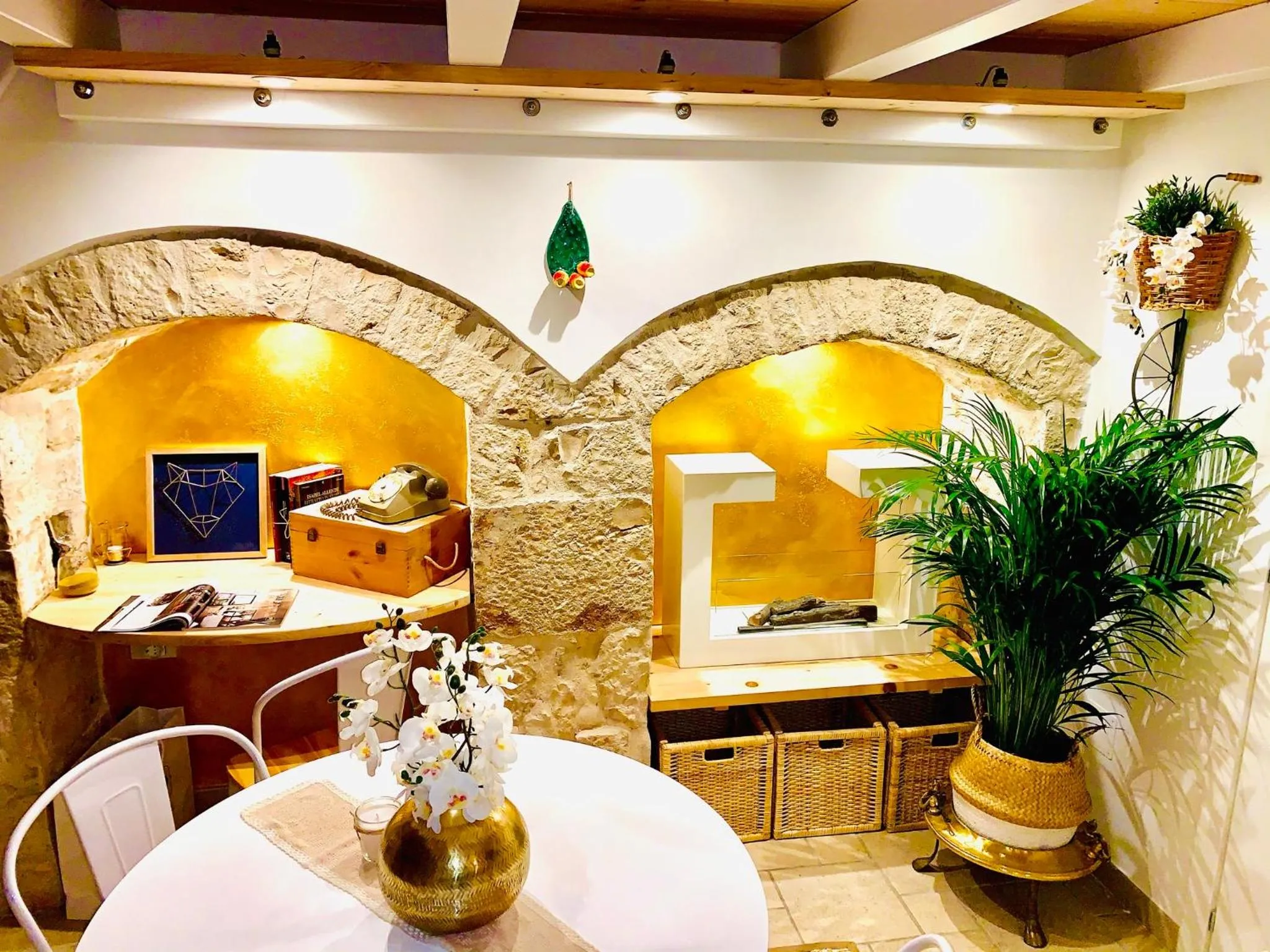 Lounge or bar in Dimore Chialè