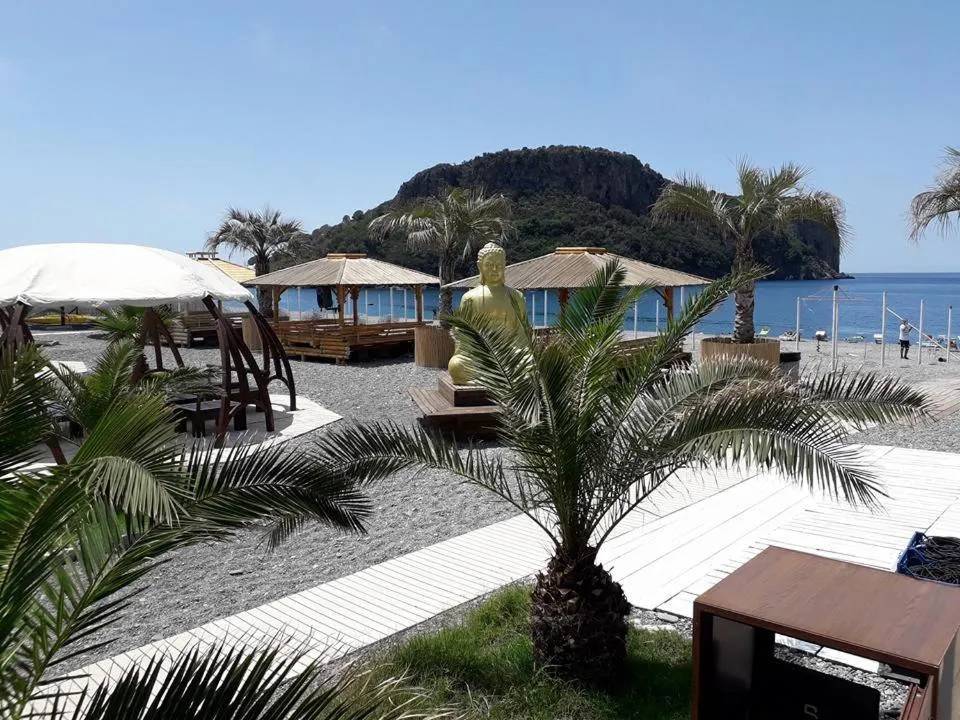 Buddha House & SPIAGGIA