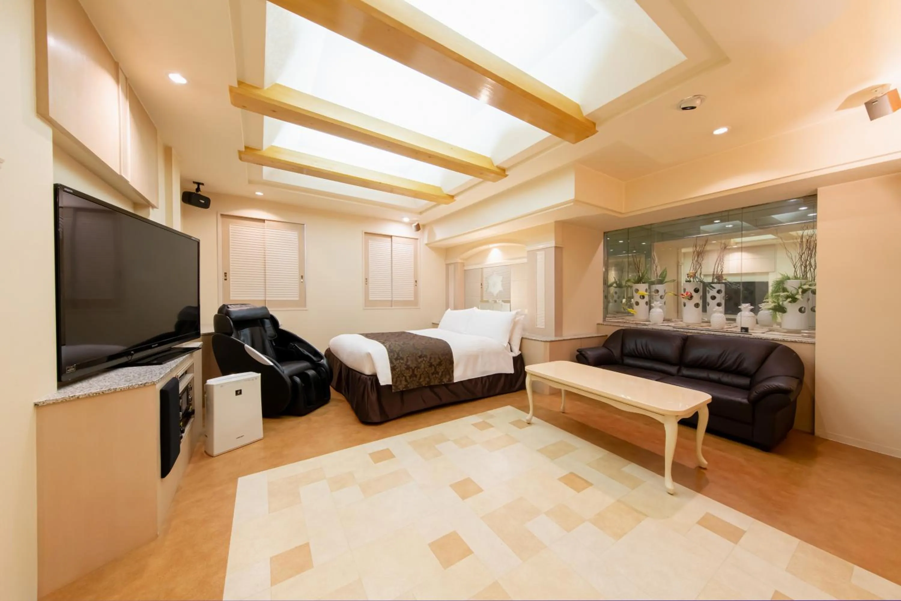 Photo of the whole room, Bed in Hotel Fine Rokko Kita Ichibanchi