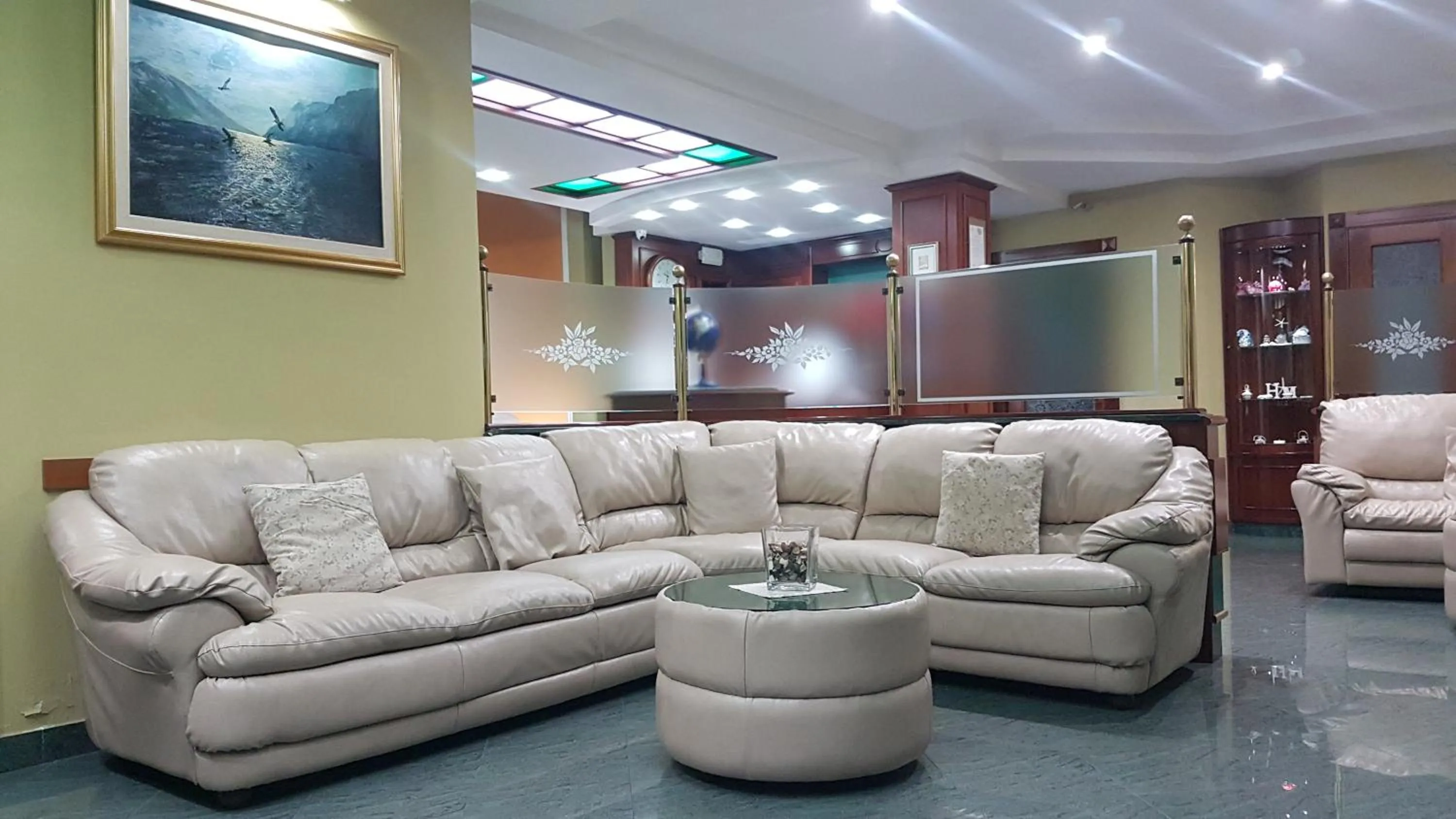 Living room in Hotel Mirage