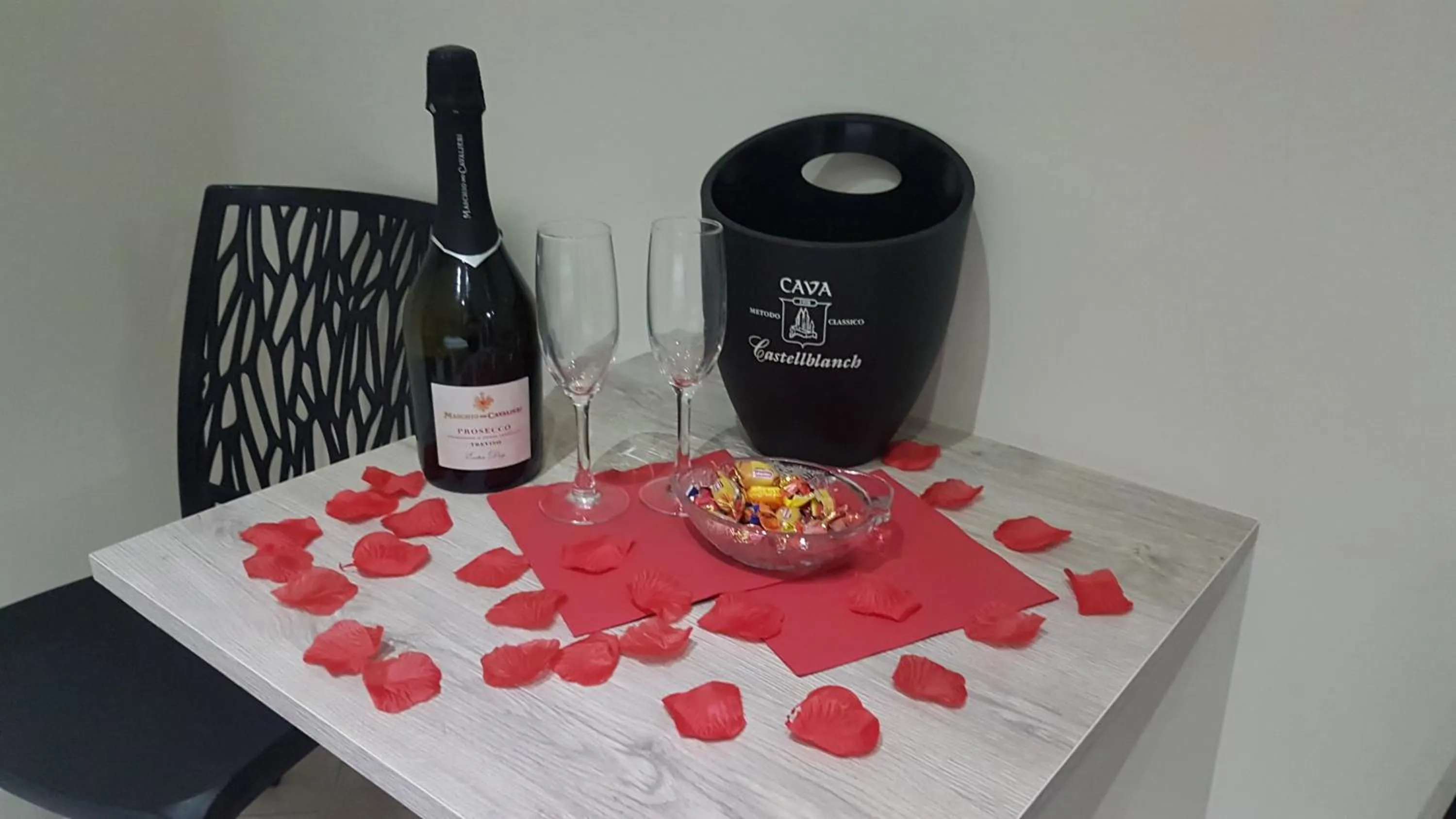 Drinks in Hotel Mirage