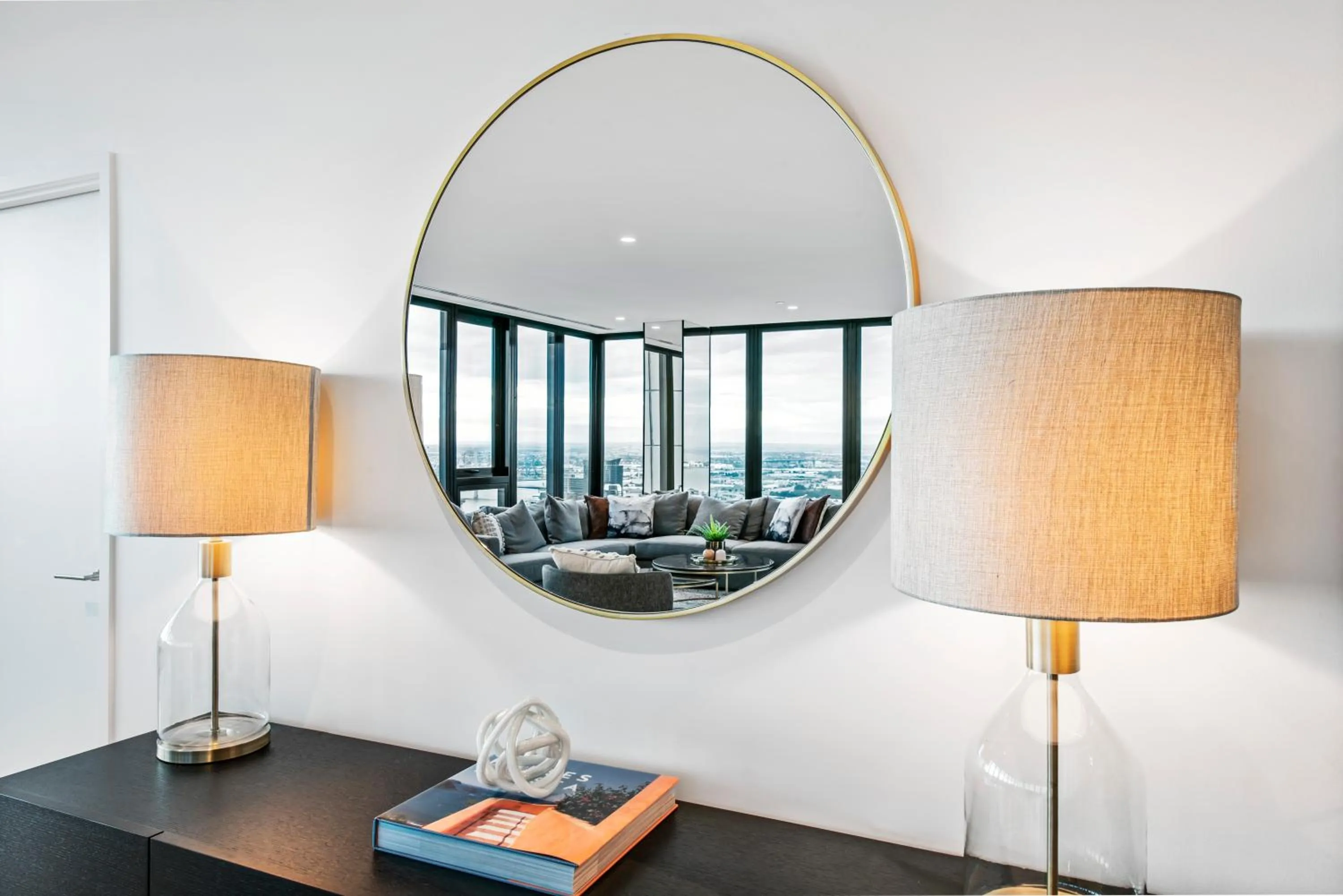 Seating area in Melbourne City Apartments Panoramic Skyview Penthouse
