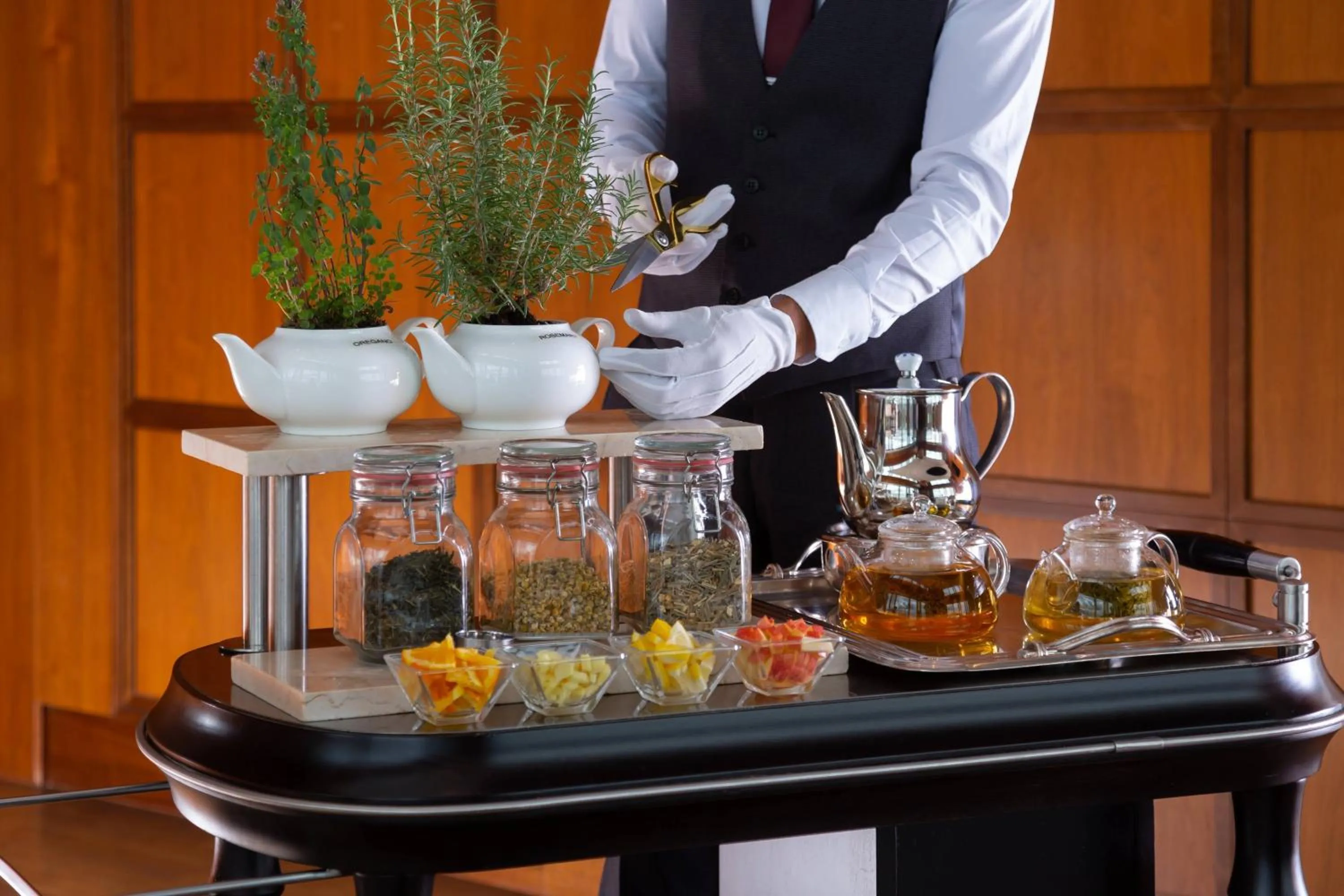 Lounge or bar in The Ritz-Carlton, Almaty