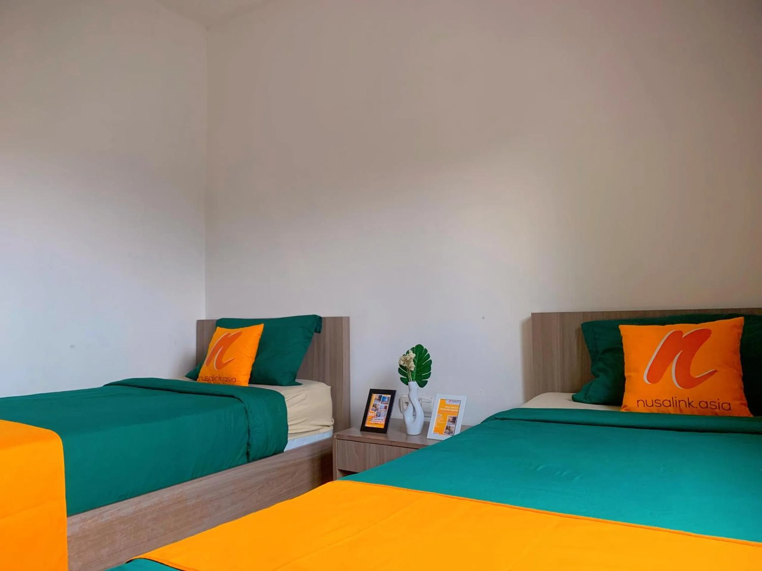 Bed in Residence Tanjung Pakuan