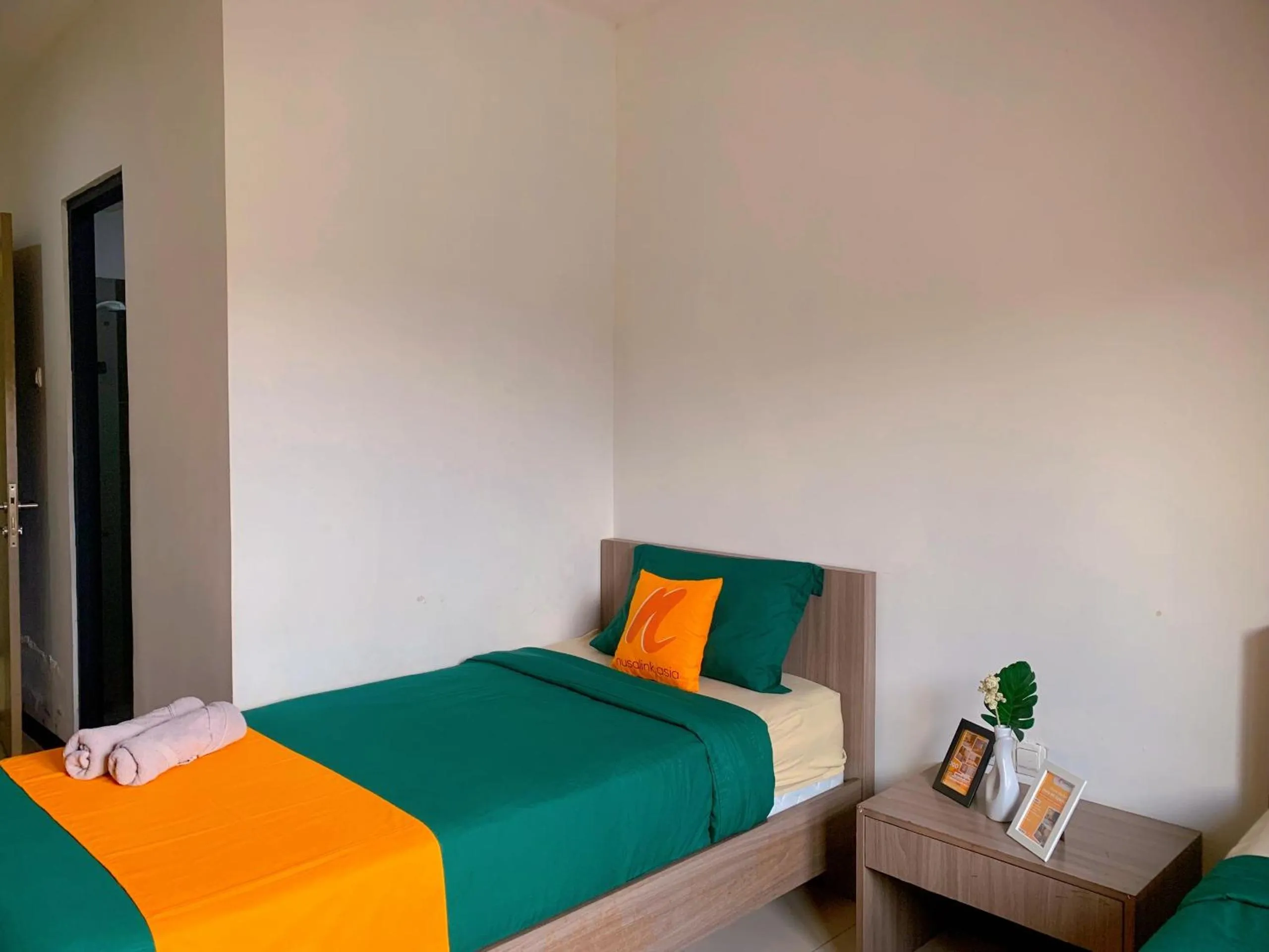 Bed in Residence Tanjung Pakuan