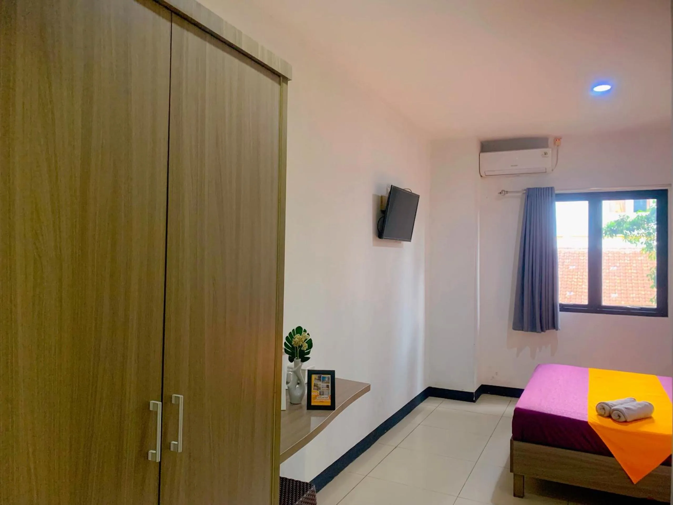 Bed in Residence Tanjung Pakuan