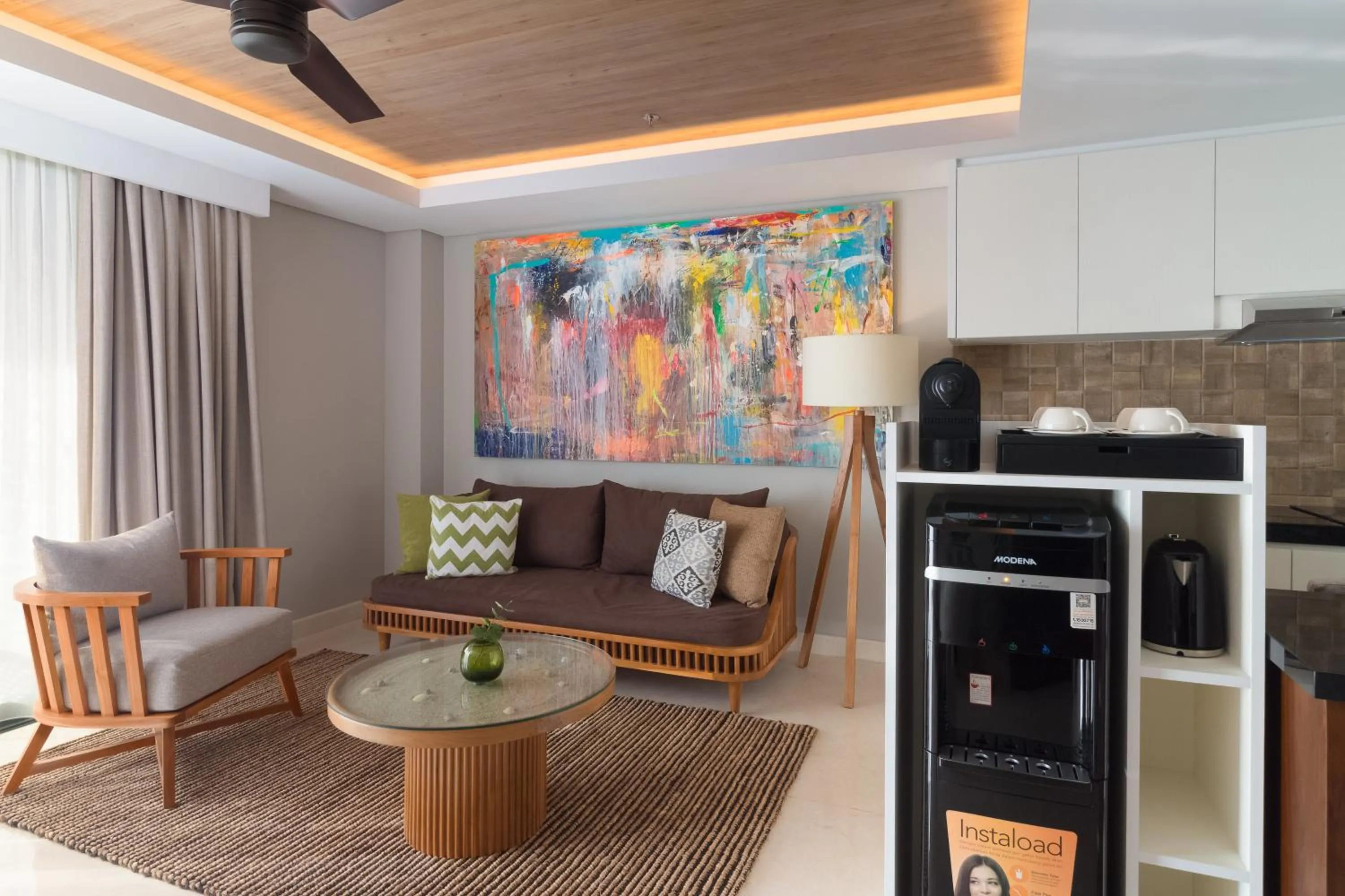 Living room in Beachwalk Residence